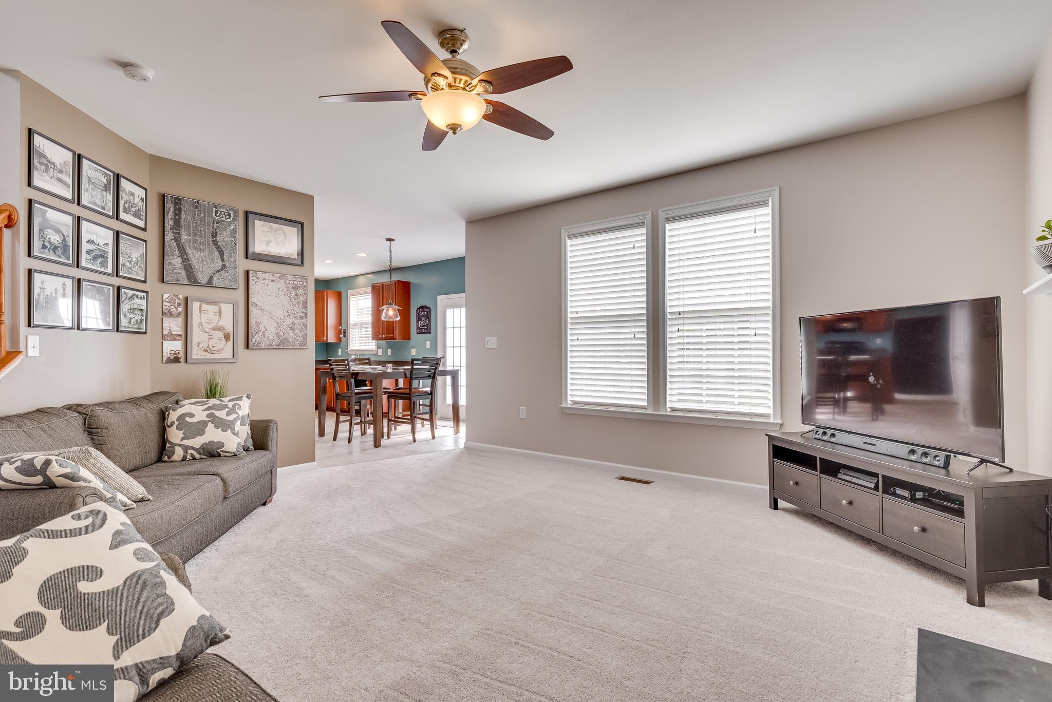 LAKELAND PLACE - Residential