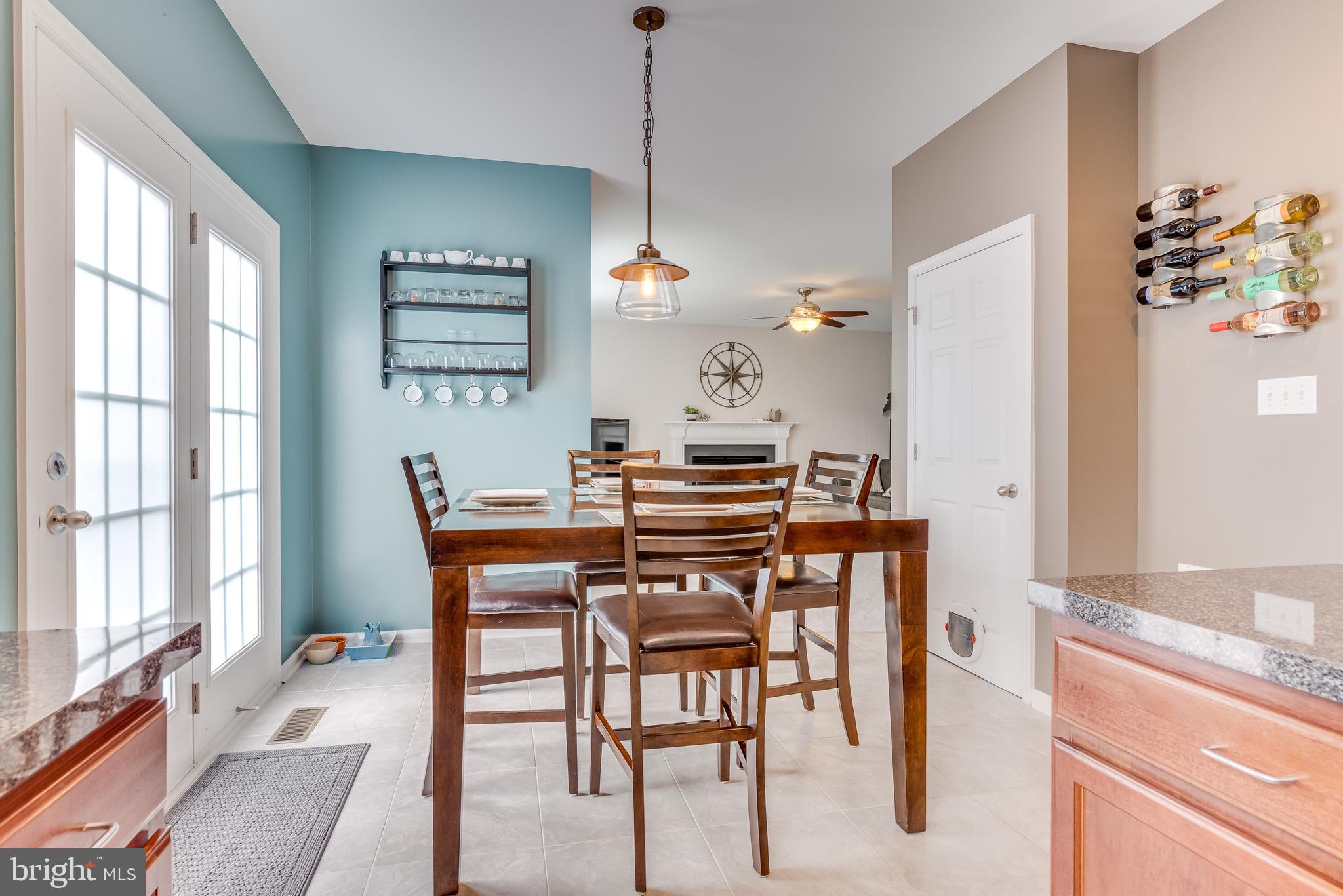 LAKELAND PLACE - Residential