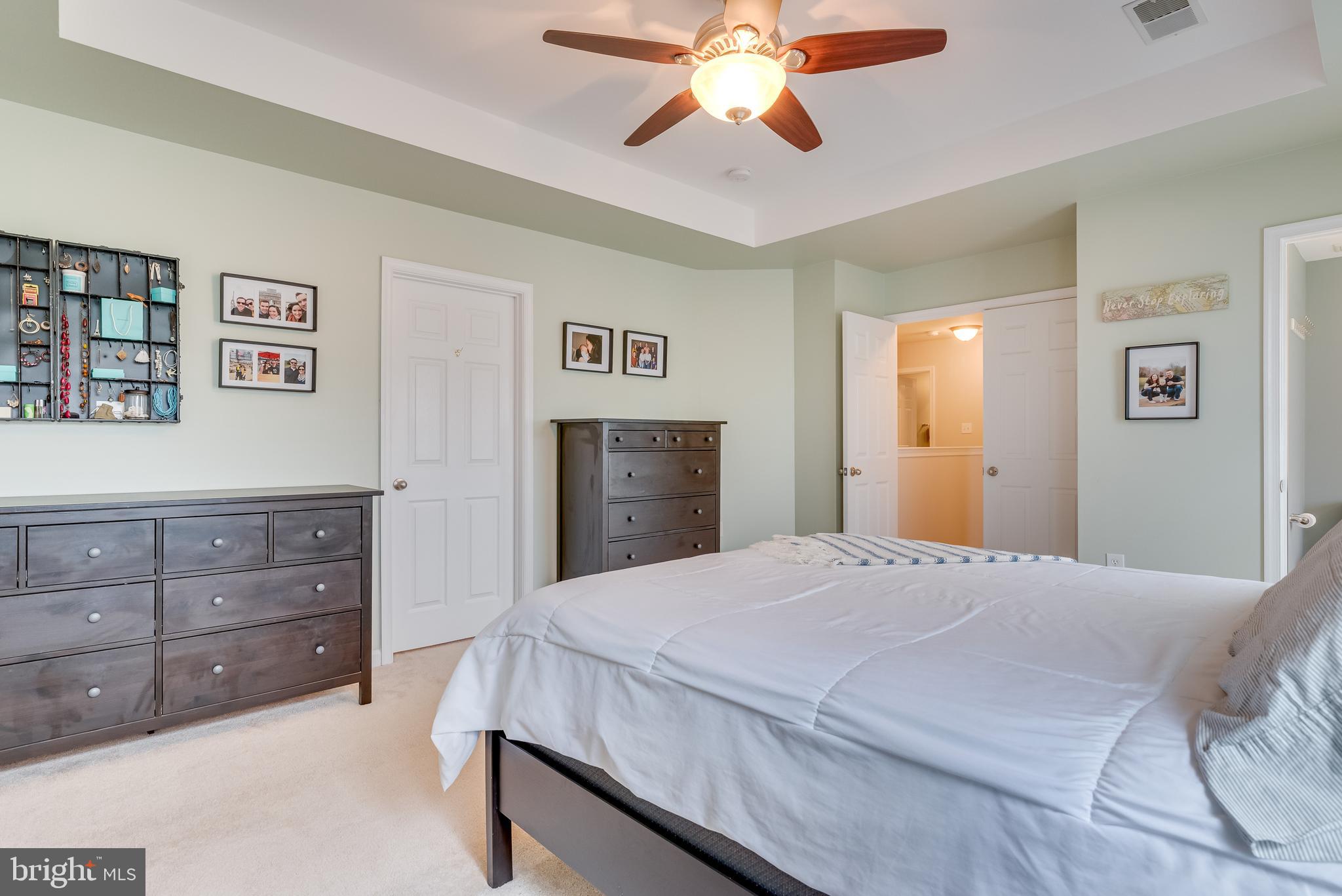 LAKELAND PLACE - Residential