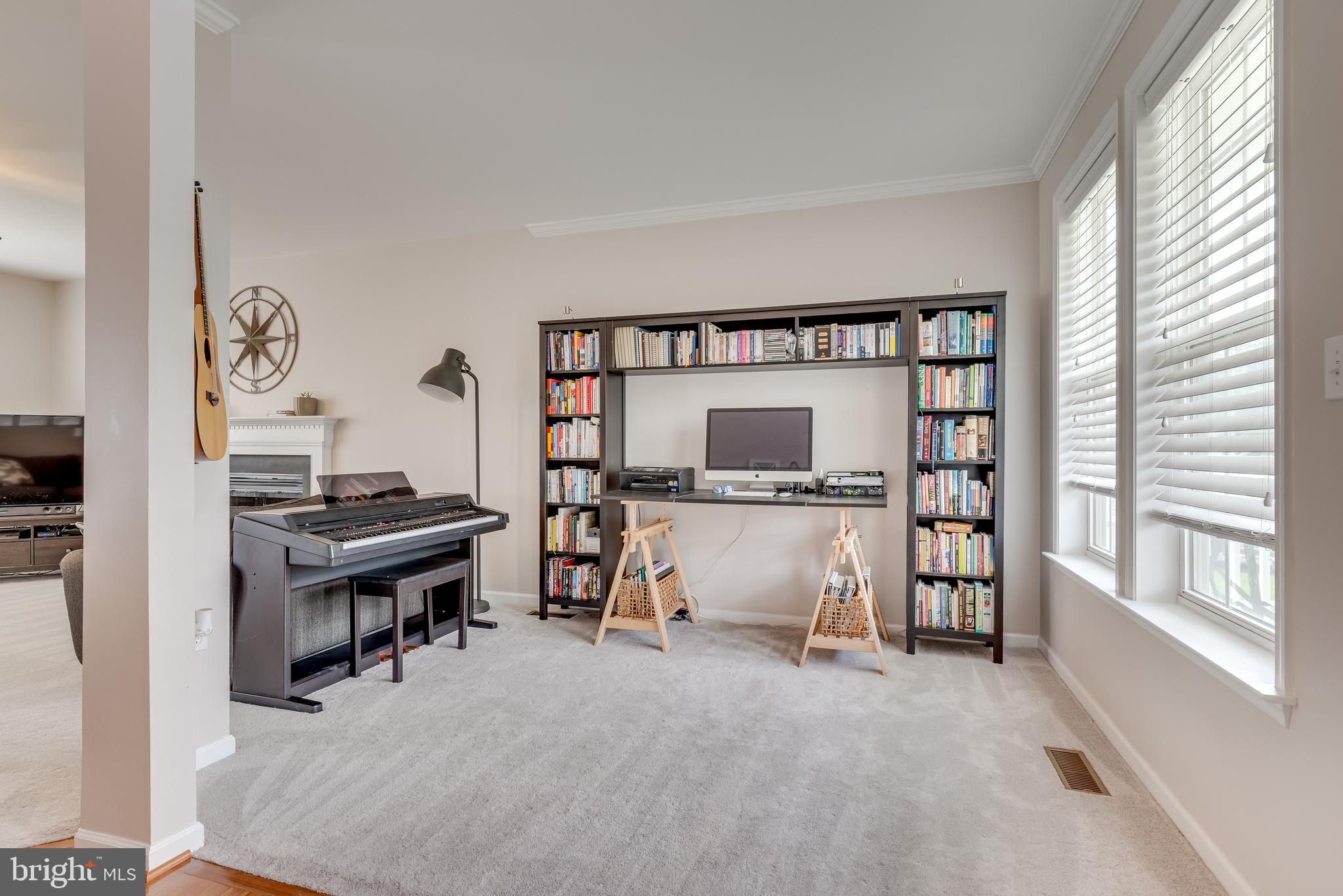 LAKELAND PLACE - Residential