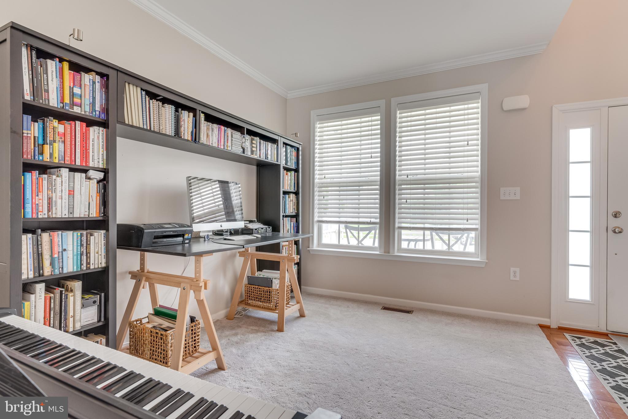 LAKELAND PLACE - Residential