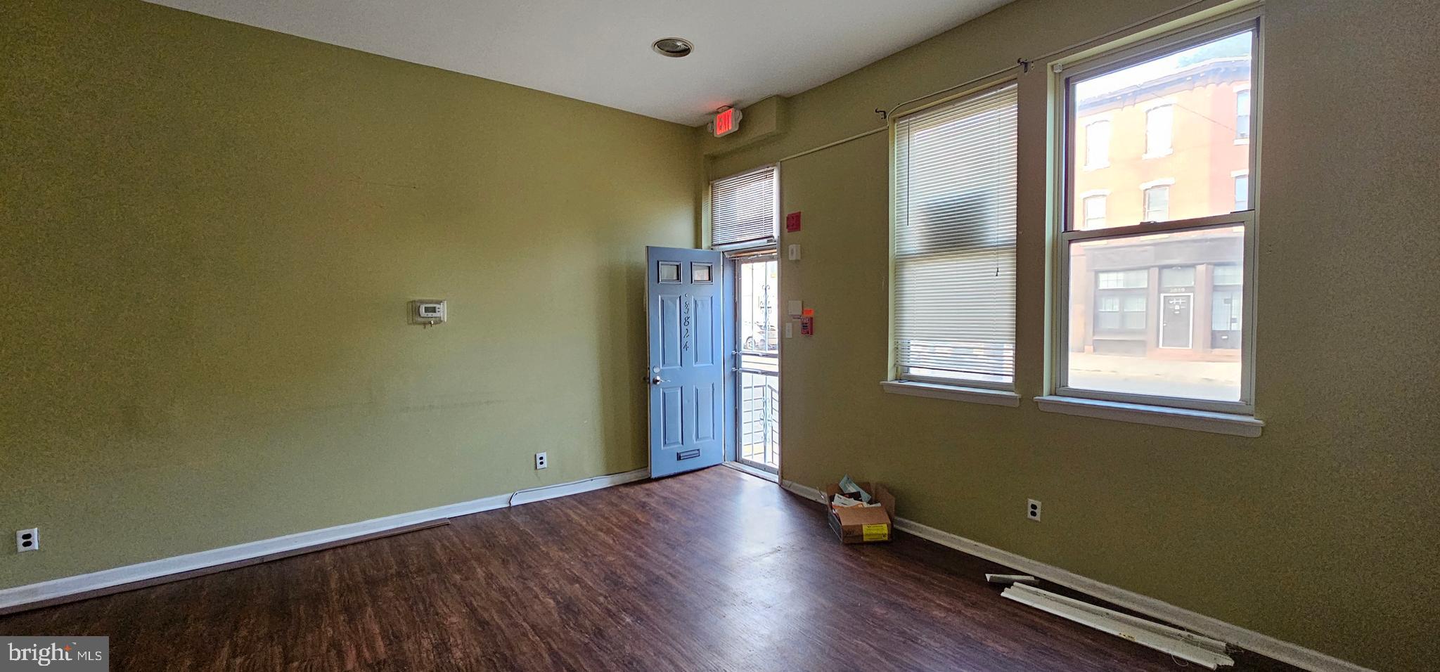 POWELTON VILLAGE - Commercial Sale