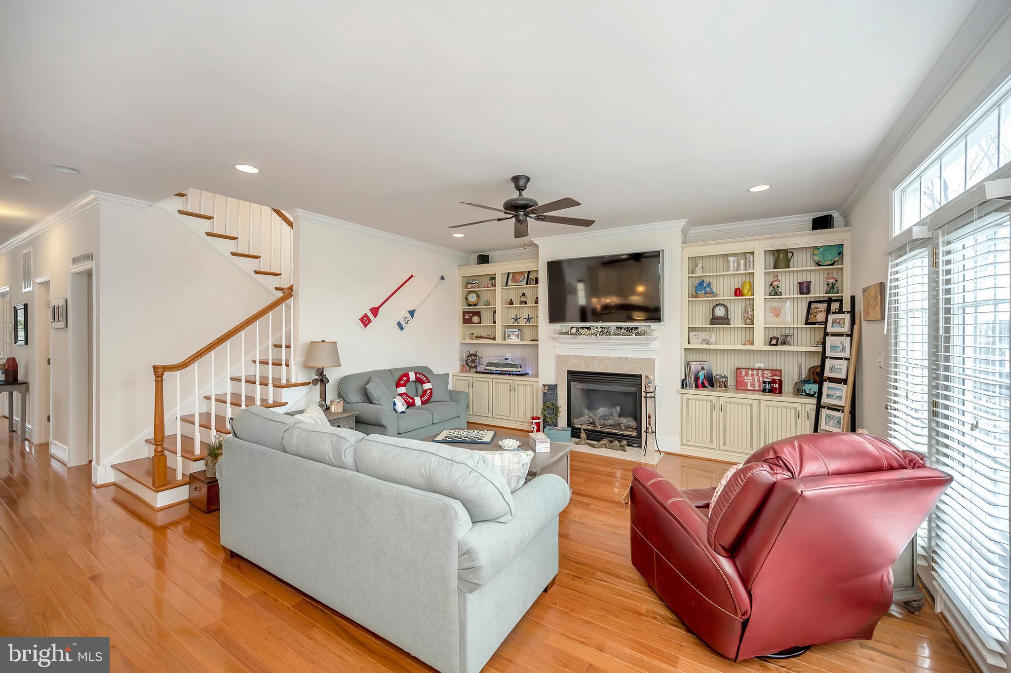 FAIRVIEW  BEACH - Residential