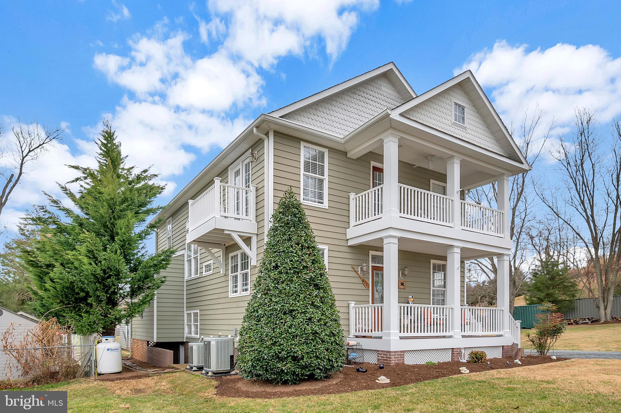 FAIRVIEW  BEACH - Residential