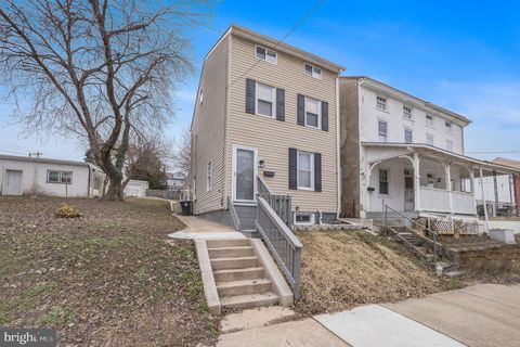 406 E HECTOR STREET CONSHOHOCKEN PA 19428