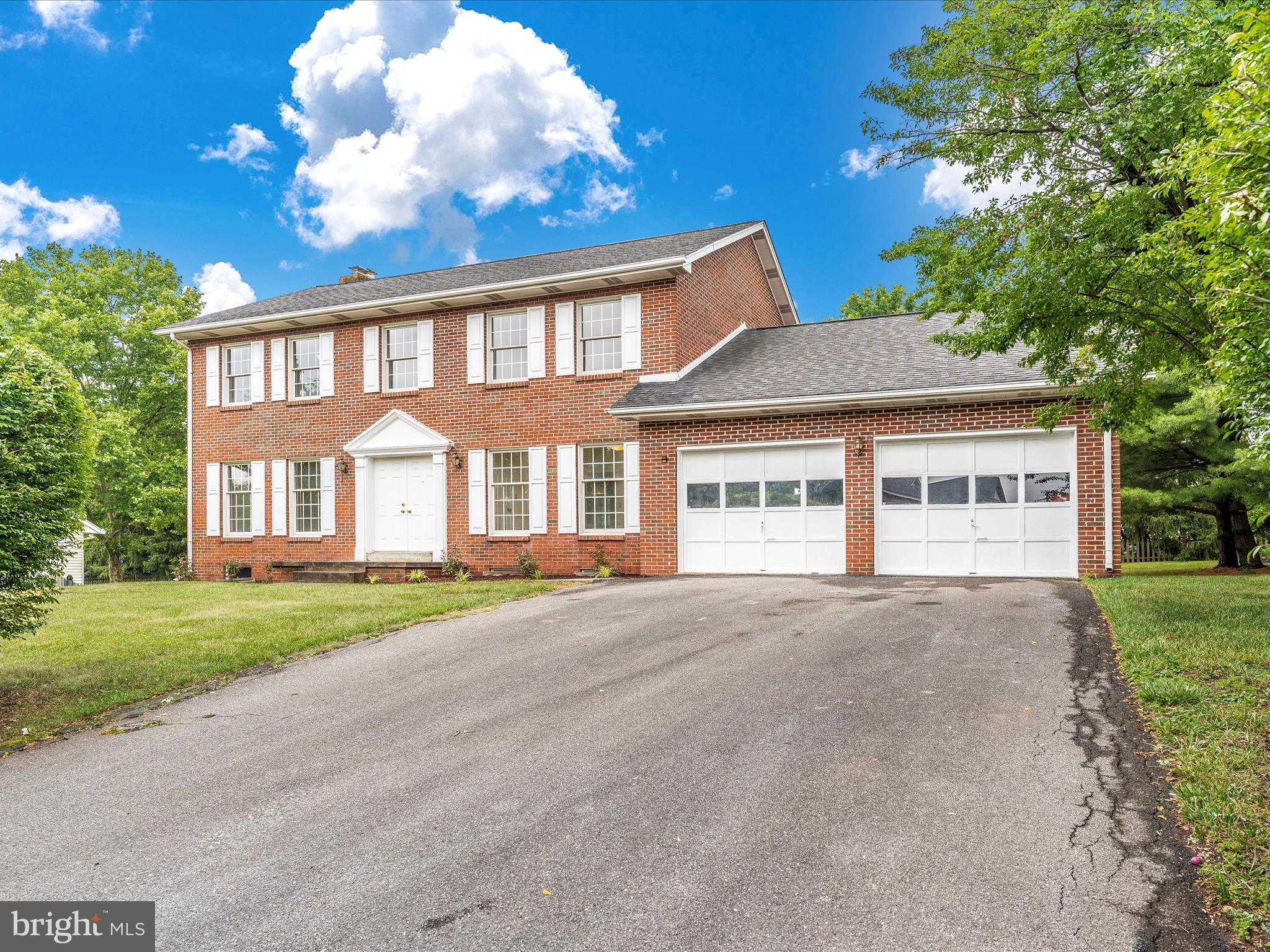 CLOVER HILL - Residential