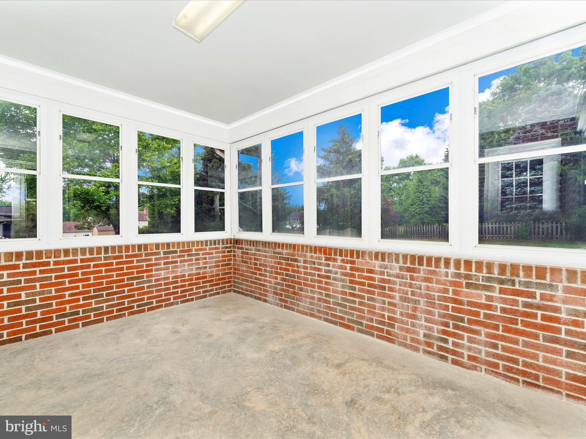 CLOVER HILL - Residential