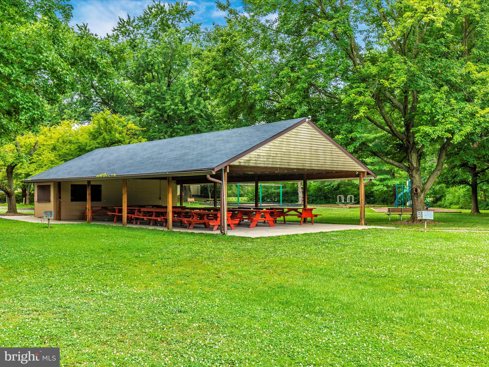 CLOVER HILL - Residential