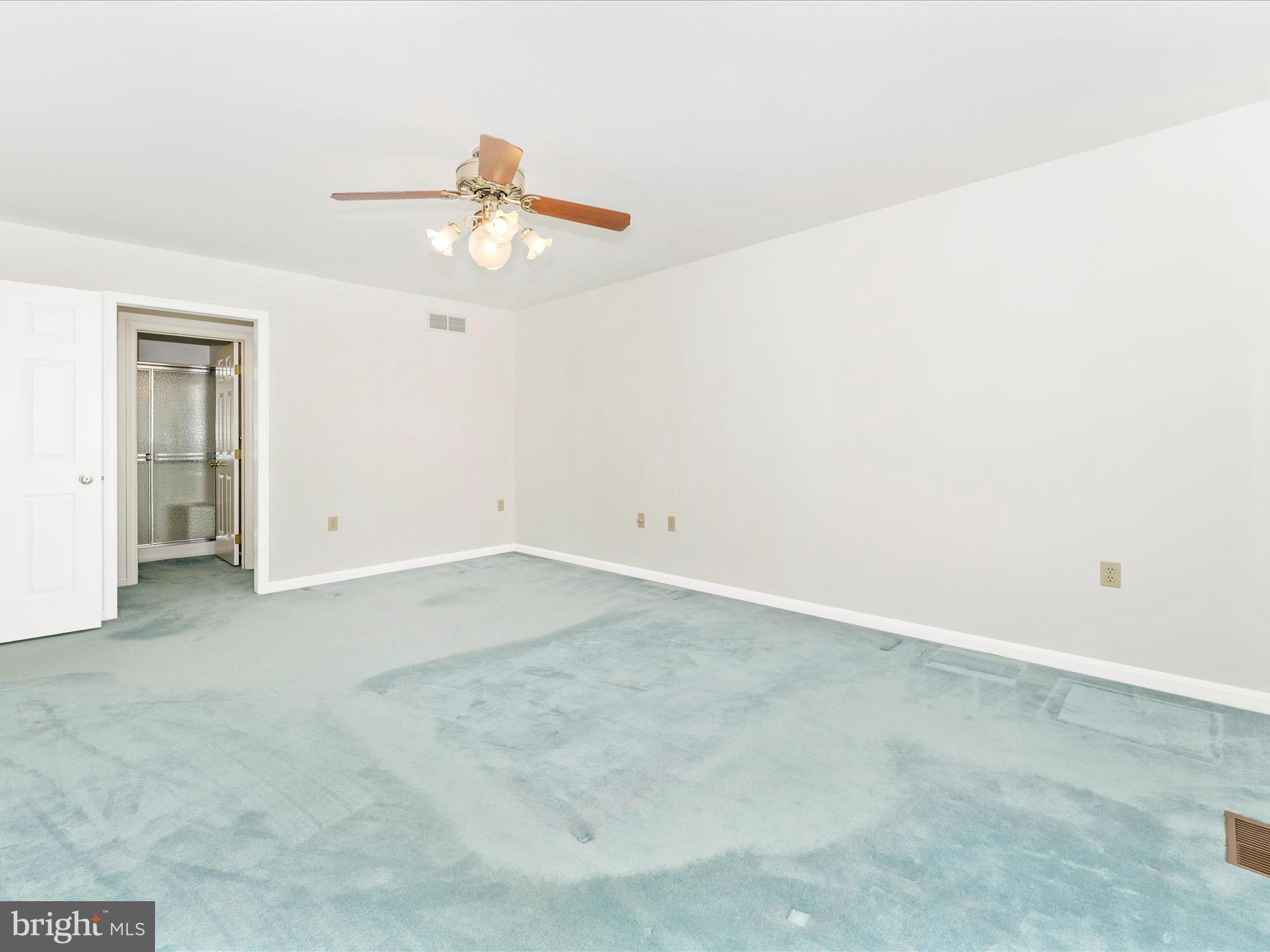 CLOVER HILL - Residential