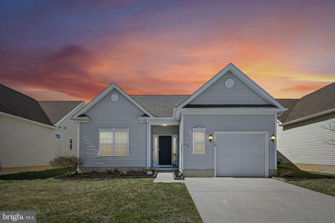 Homes For Sale - 16 Torresdale Street<br/> Cumberland County, MILLVILLE, NJ 08332