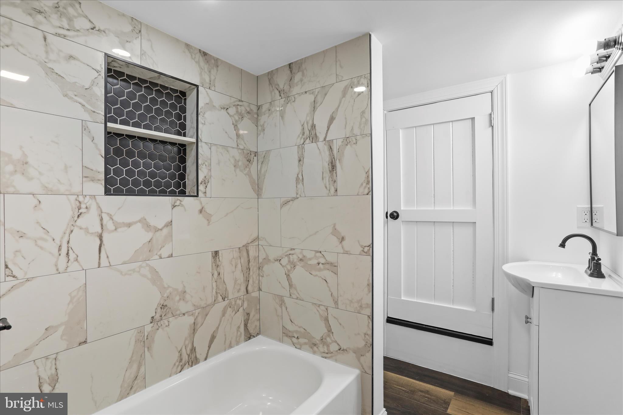 BOONSBORO - Residential