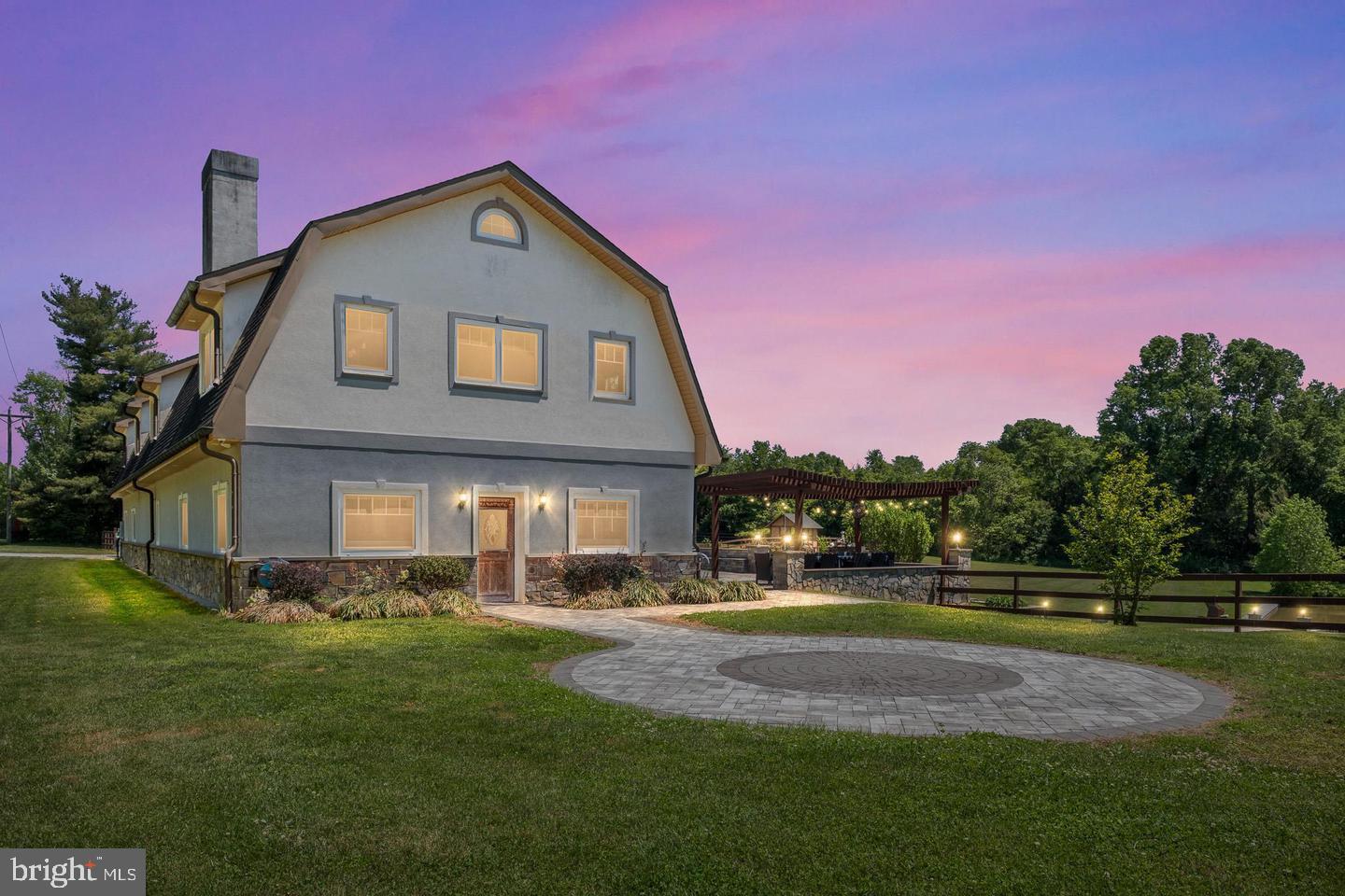 1114 TAYLORS BRIDGE ROAD