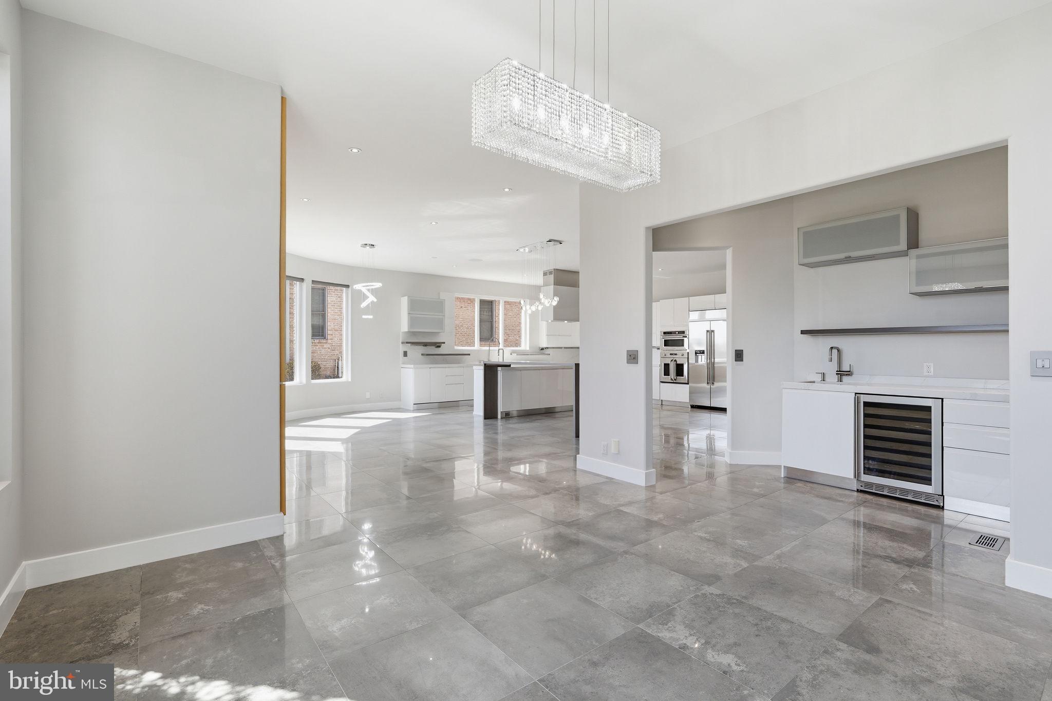 RESERVES AT PINECREST - Residential