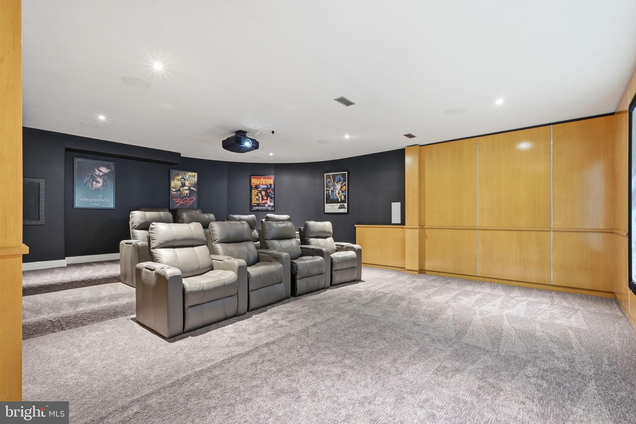 RESERVES AT PINECREST - Residential