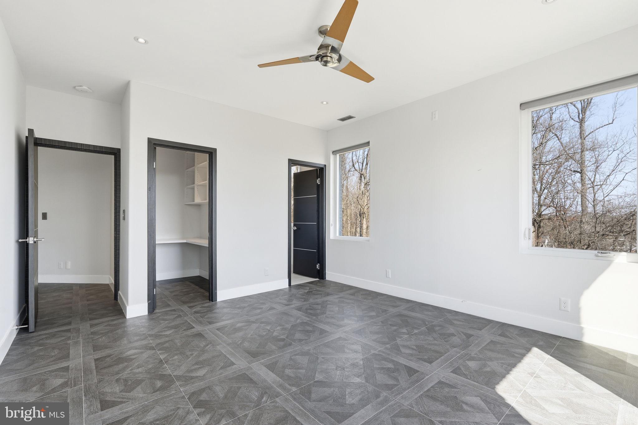 RESERVES AT PINECREST - Residential