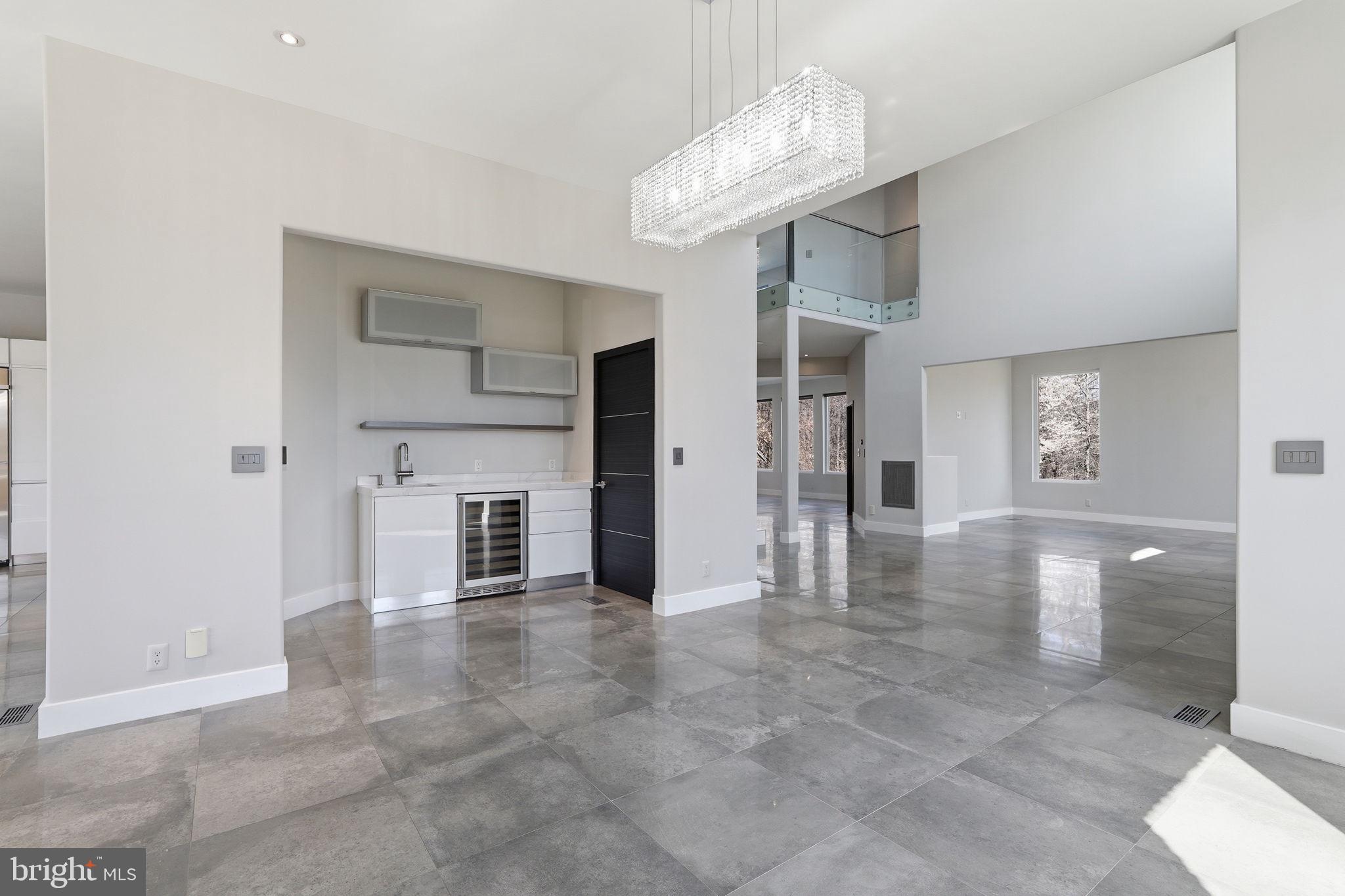 RESERVES AT PINECREST - Residential