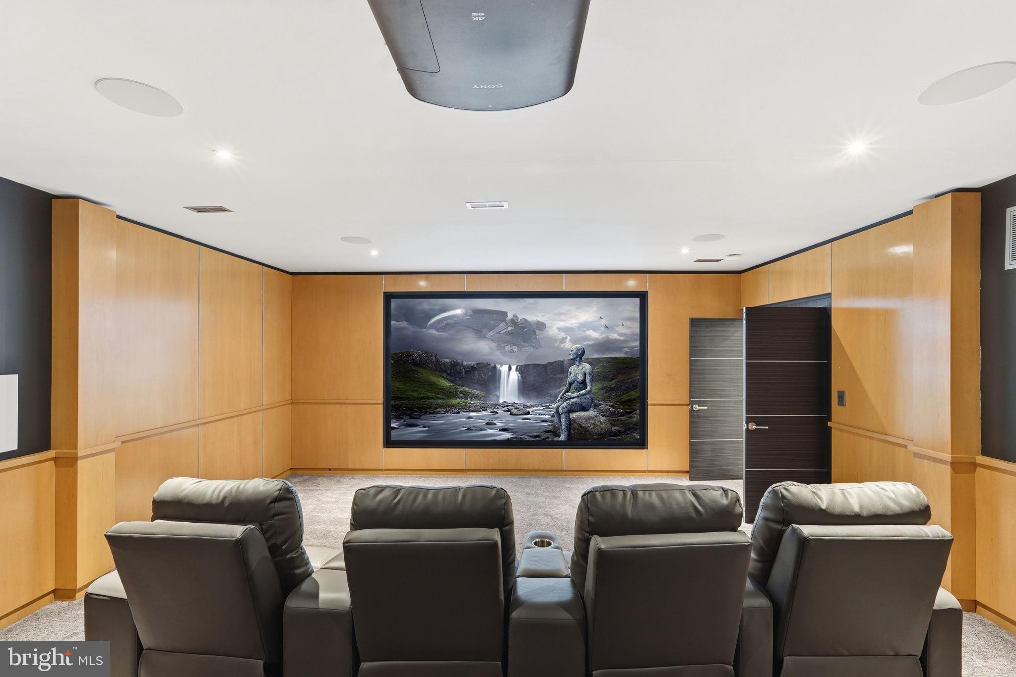 RESERVES AT PINECREST - Residential