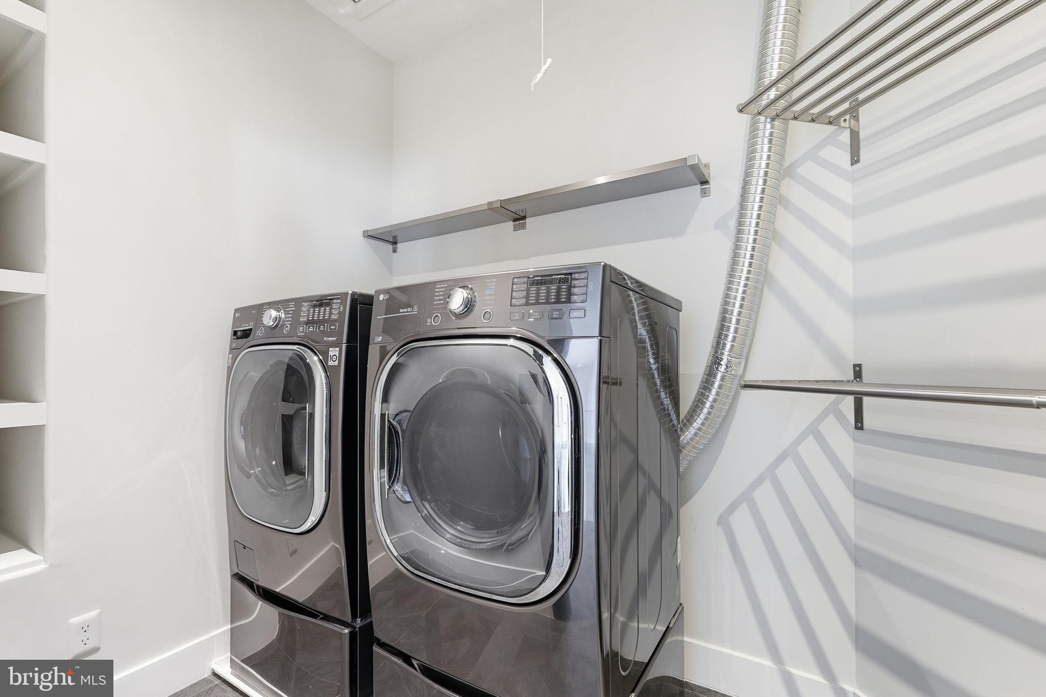 RESERVES AT PINECREST - Residential