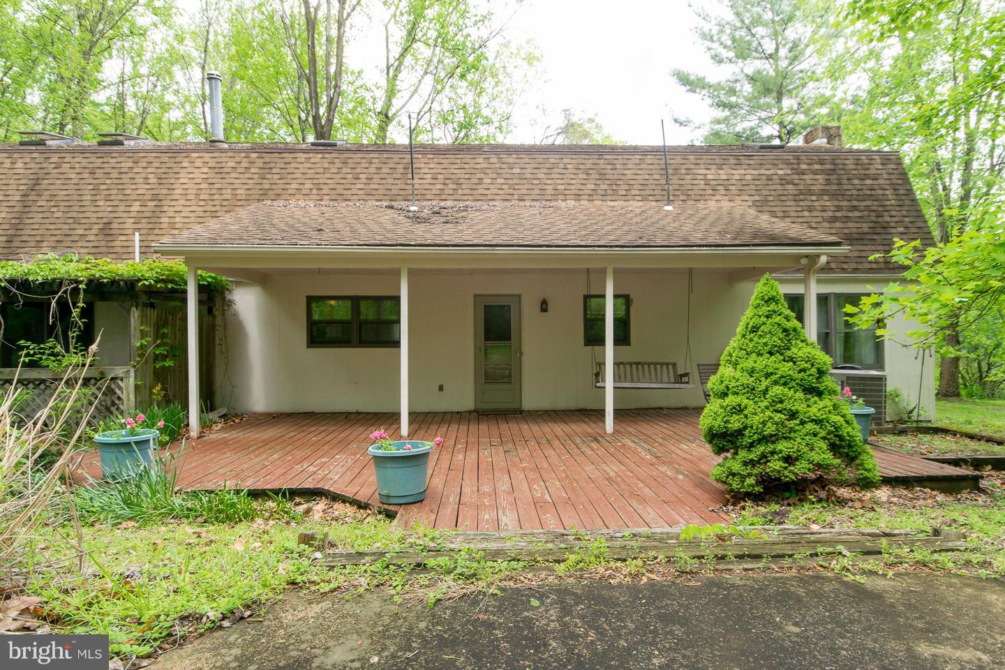 WILLOWDALE - Residential