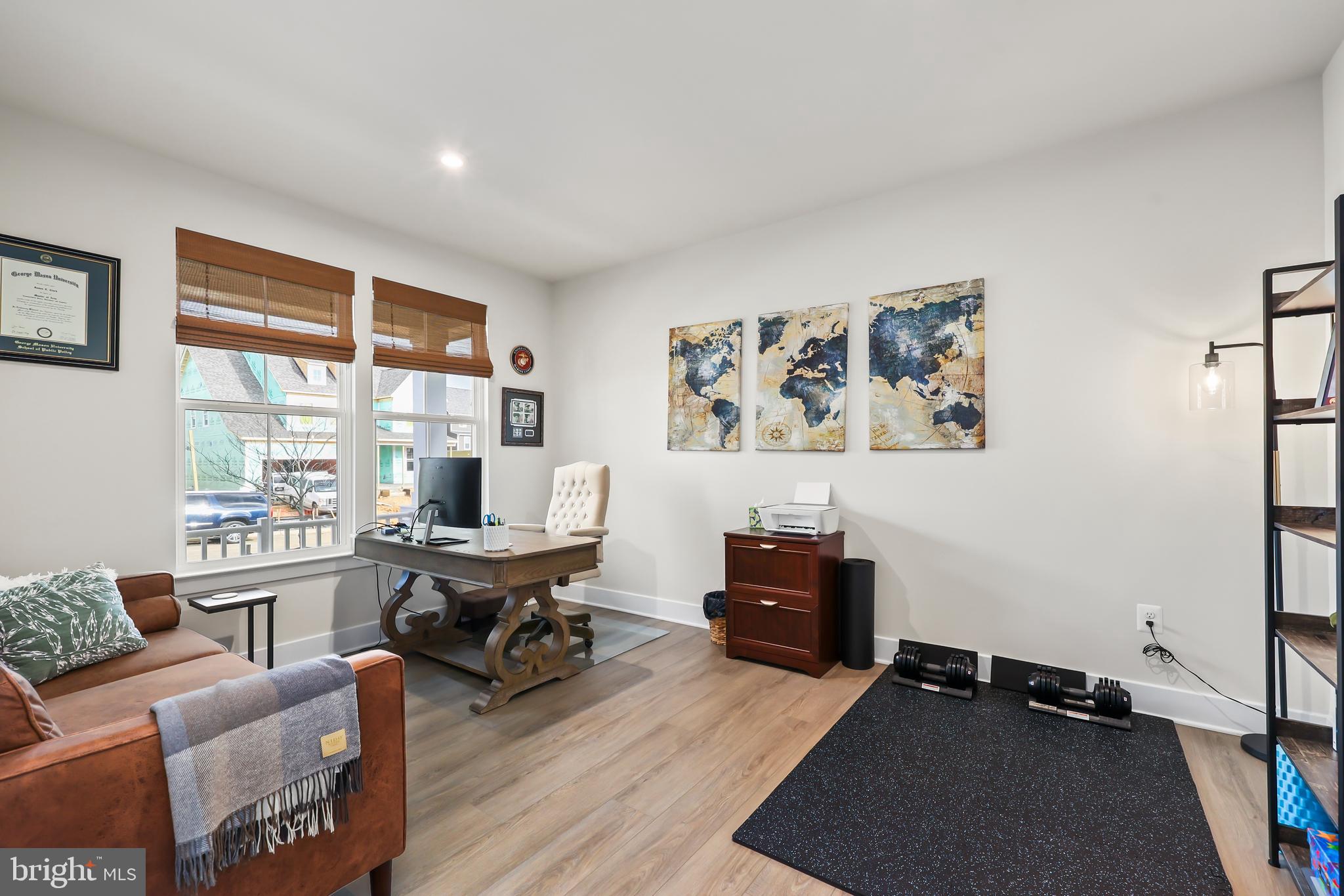 POTOMAC SHORES - Residential