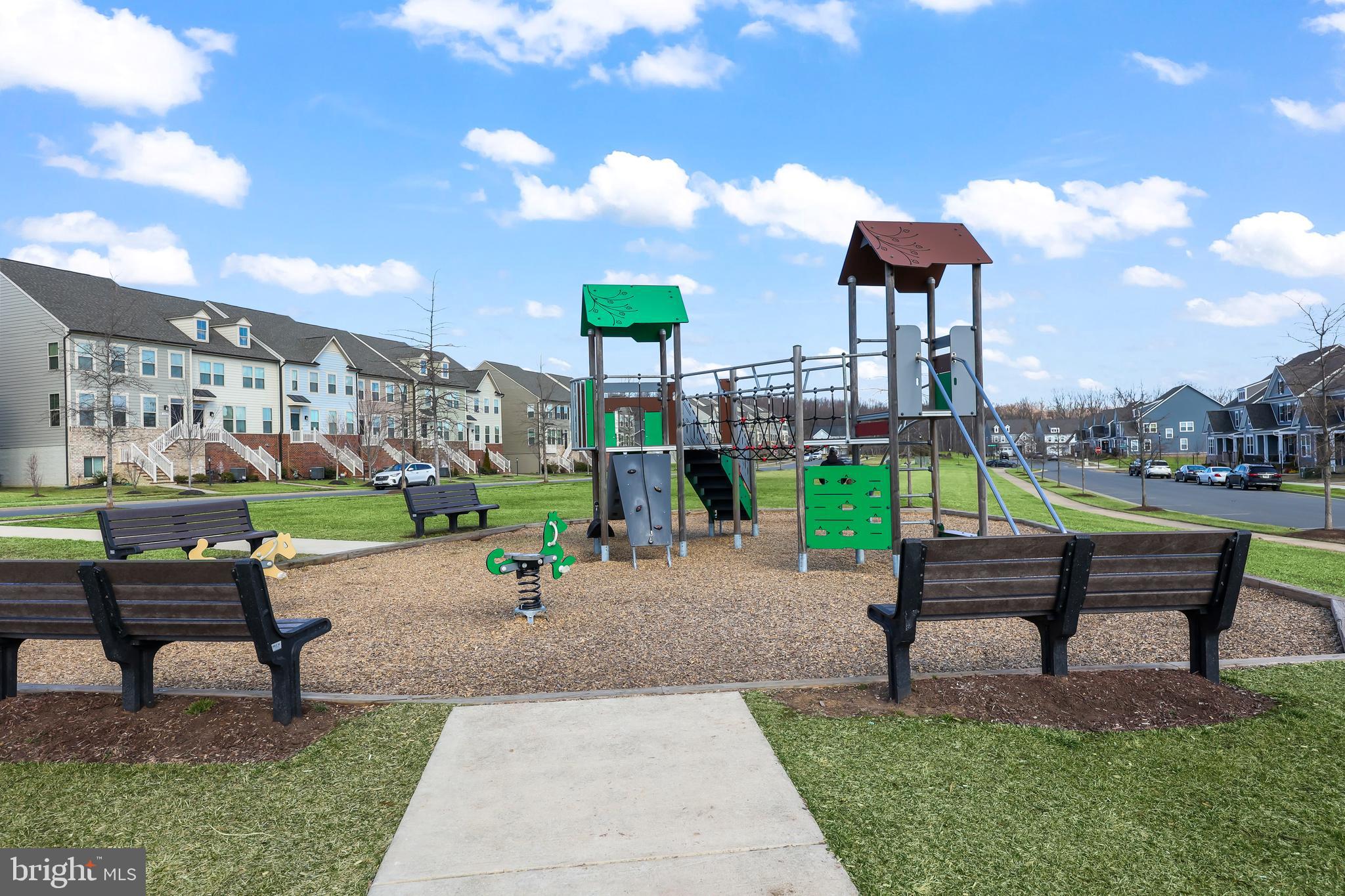 POTOMAC SHORES - Residential