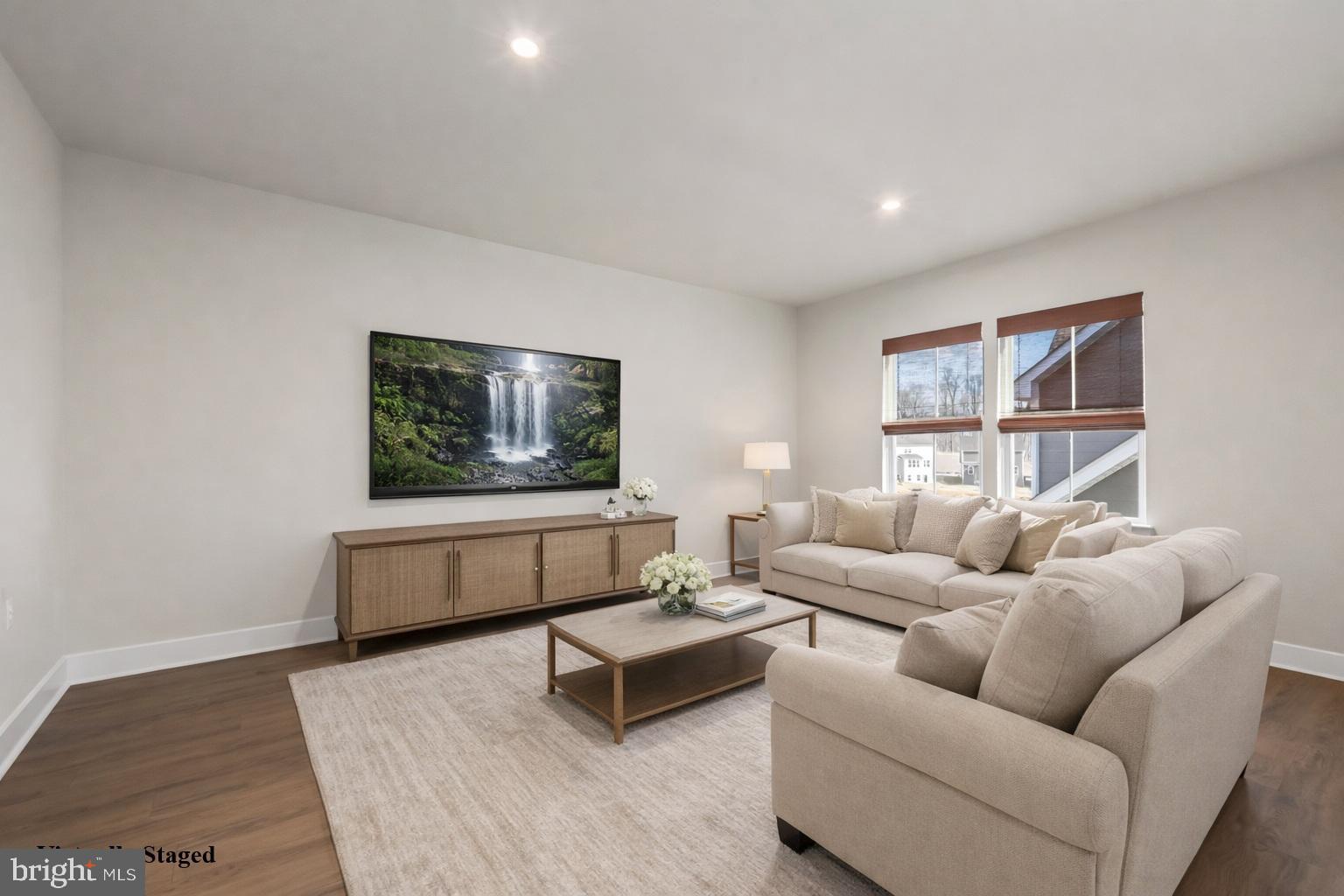 POTOMAC SHORES - Residential