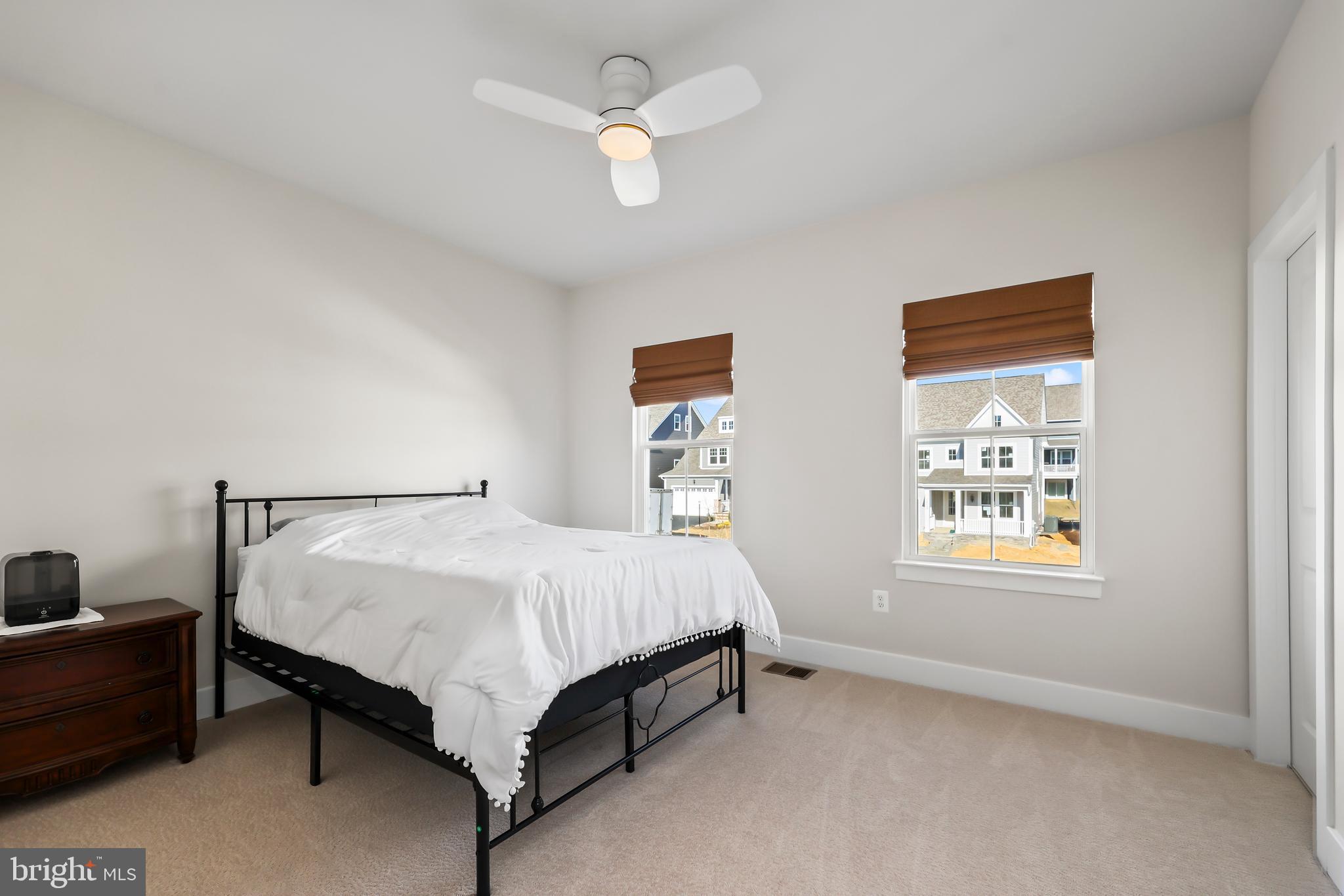 POTOMAC SHORES - Residential