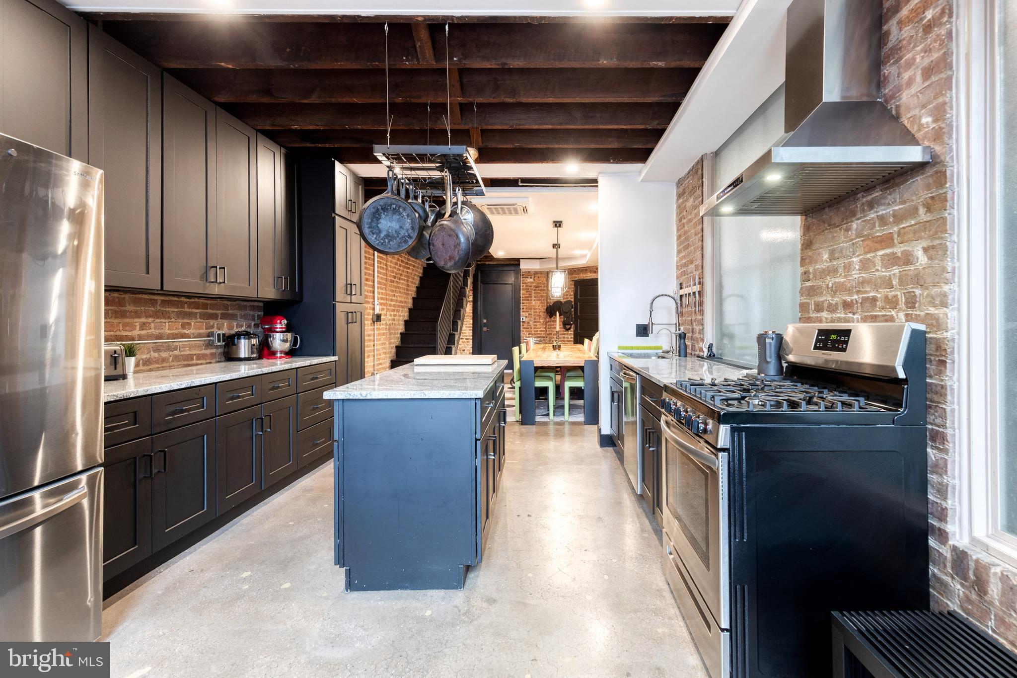 MOUNT VERNON - Commercial Sale