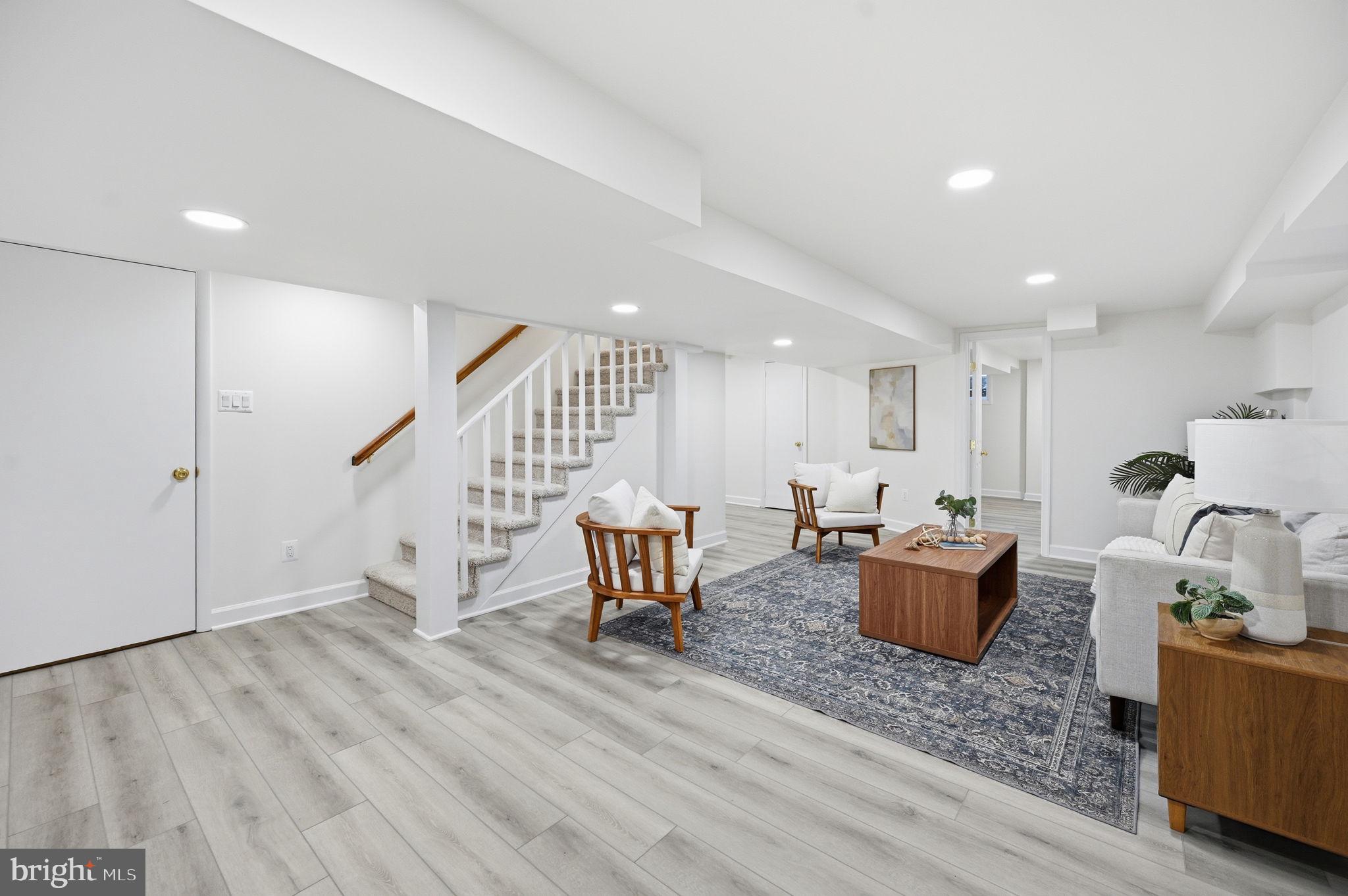 BRADDOCK HEIGHTS - Residential