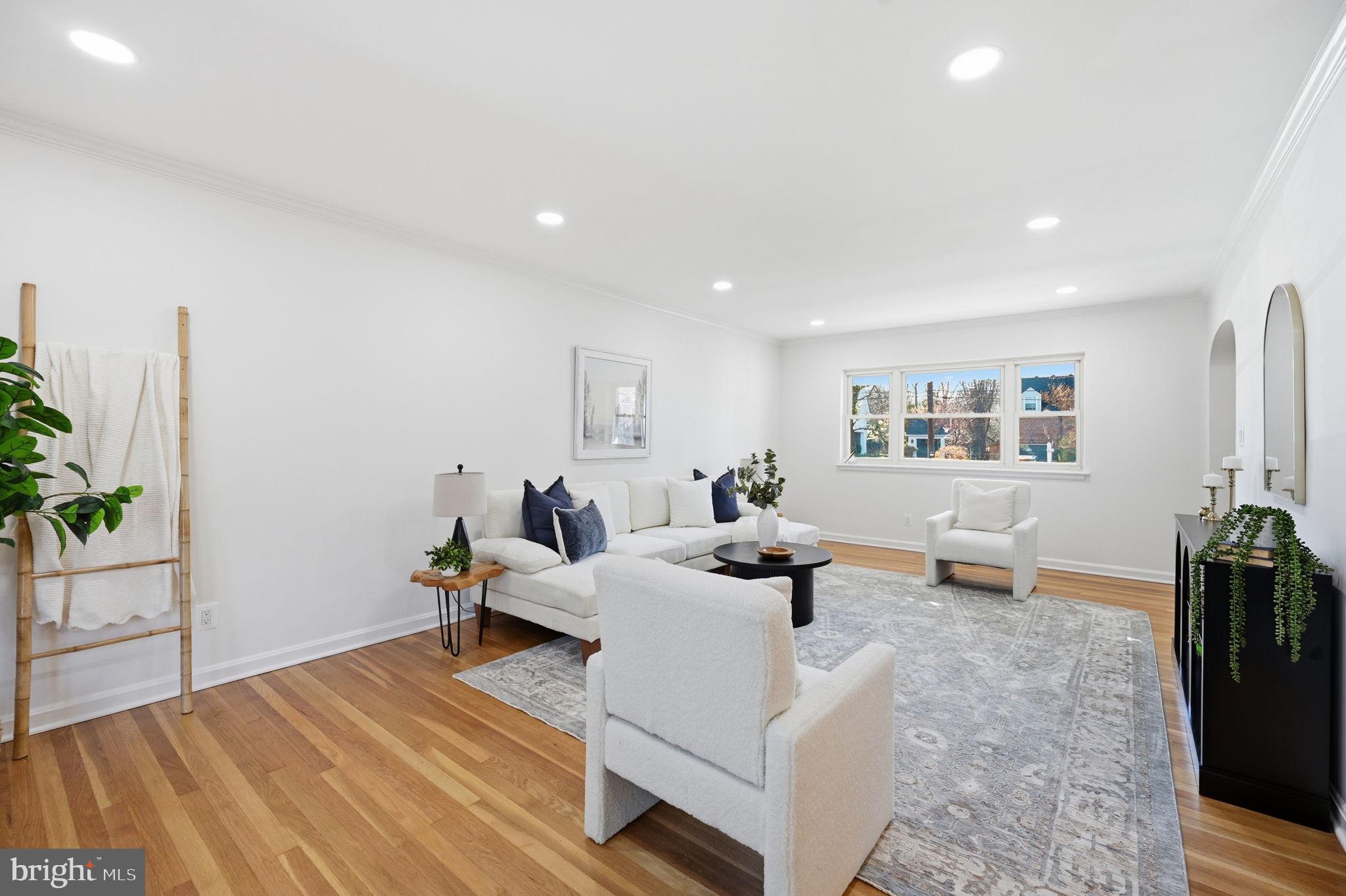 BRADDOCK HEIGHTS - Residential