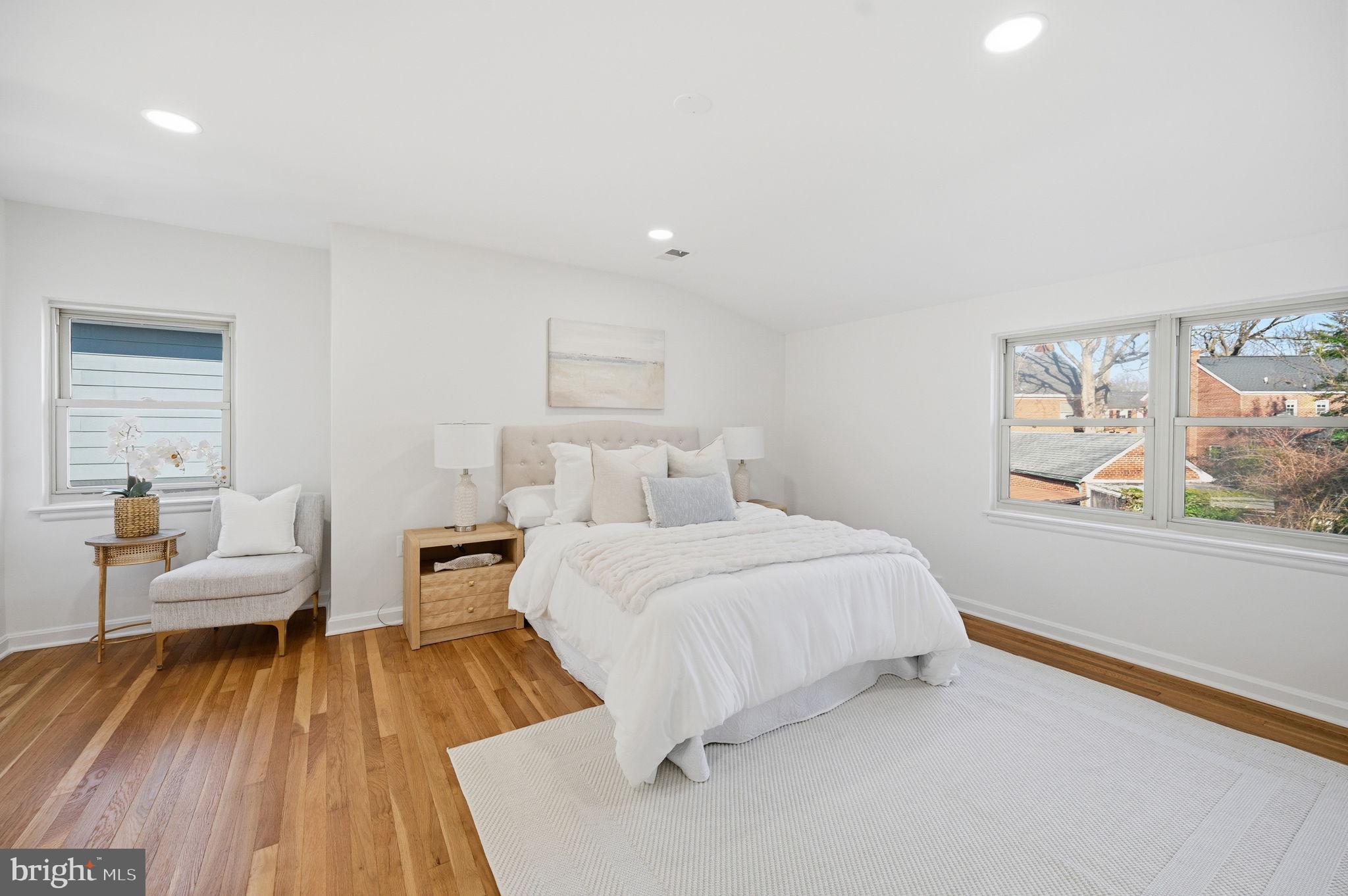 BRADDOCK HEIGHTS - Residential