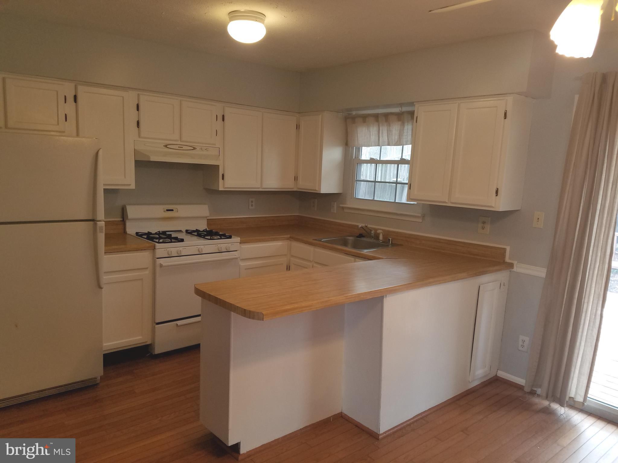 WAVERLY CONDOMINIUMS - Residential