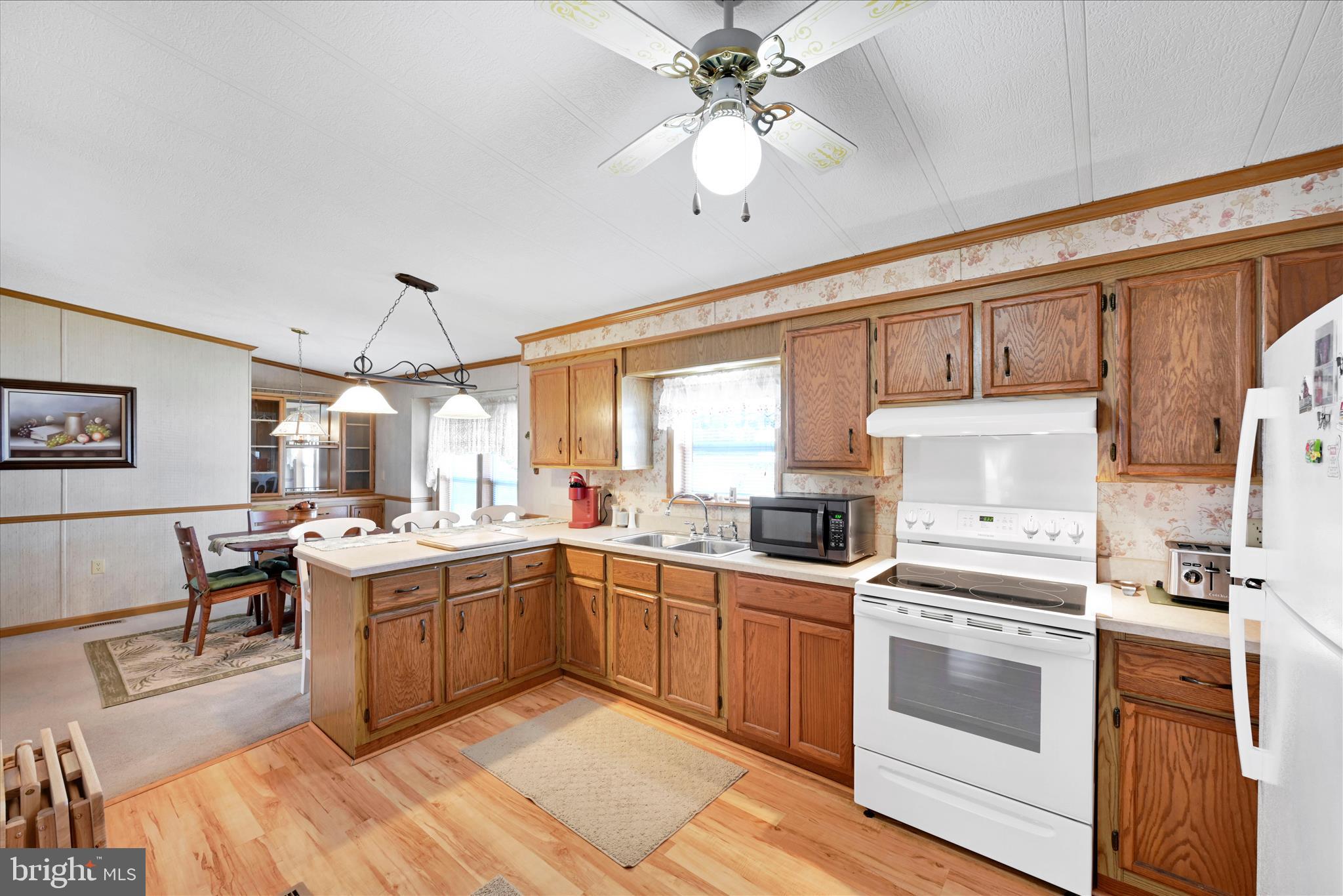 NORTHCREST ACRES MH PARK - Residential