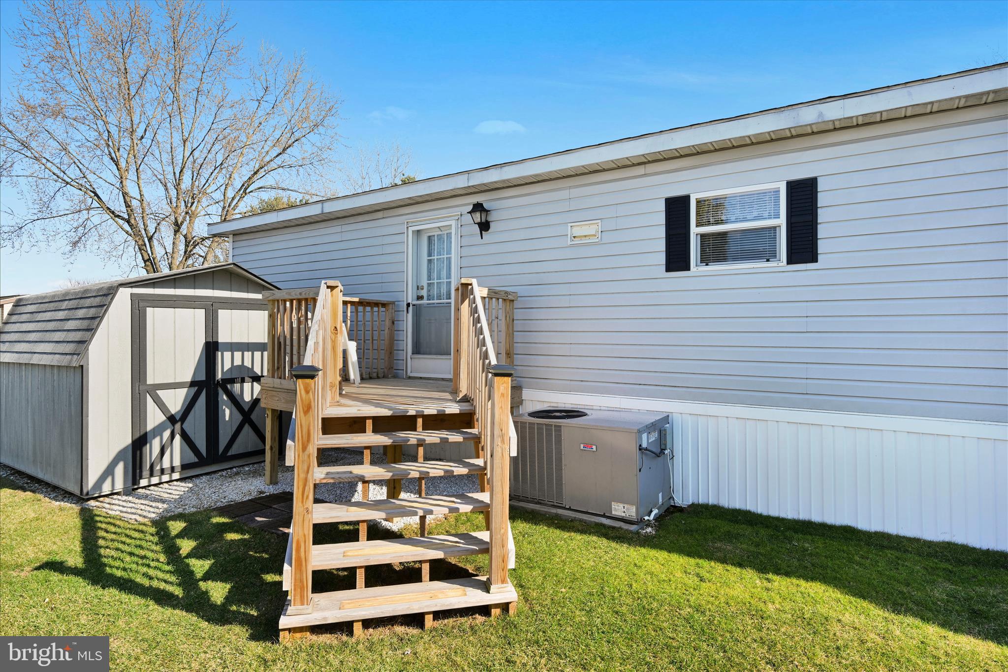 NORTHCREST ACRES MH PARK - Residential