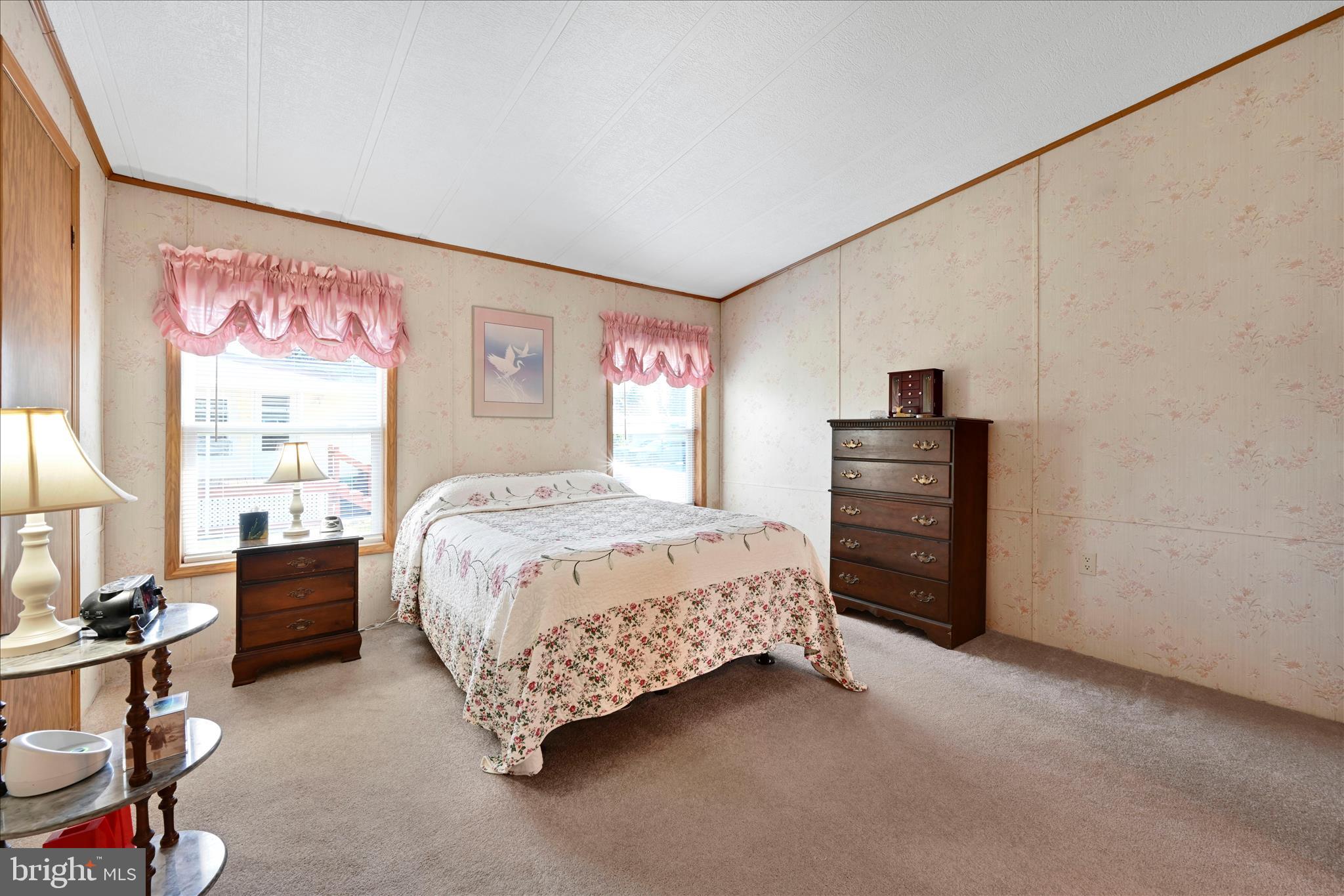 NORTHCREST ACRES MH PARK - Residential