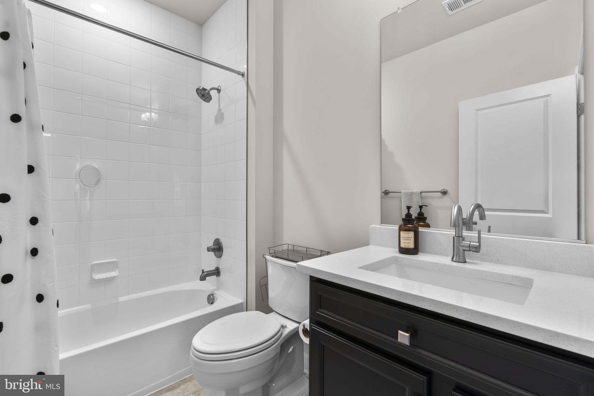 WELLINGTON - Residential