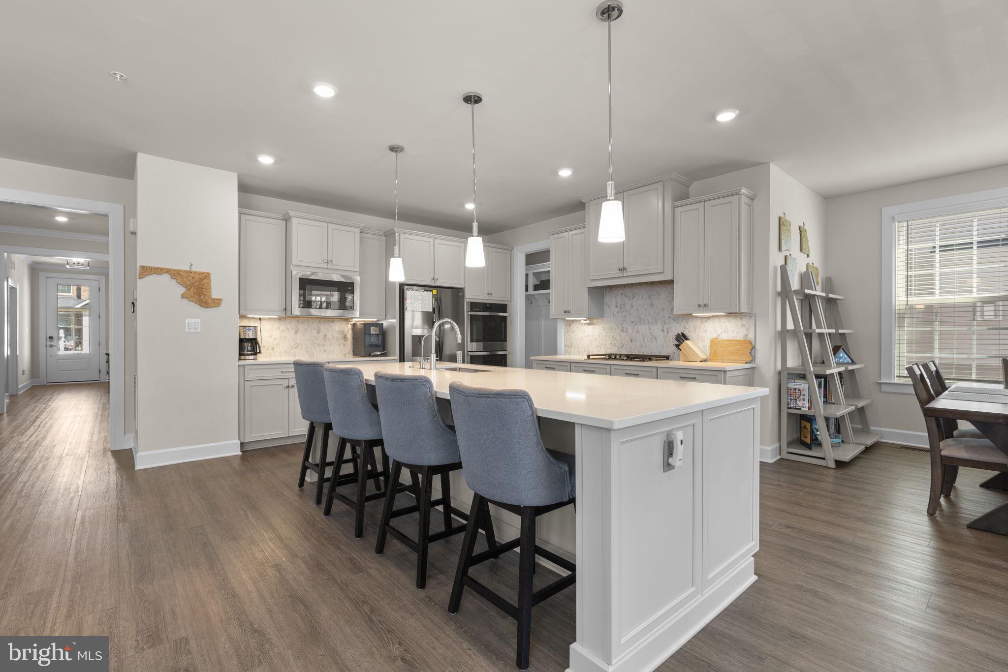 WELLINGTON - Residential