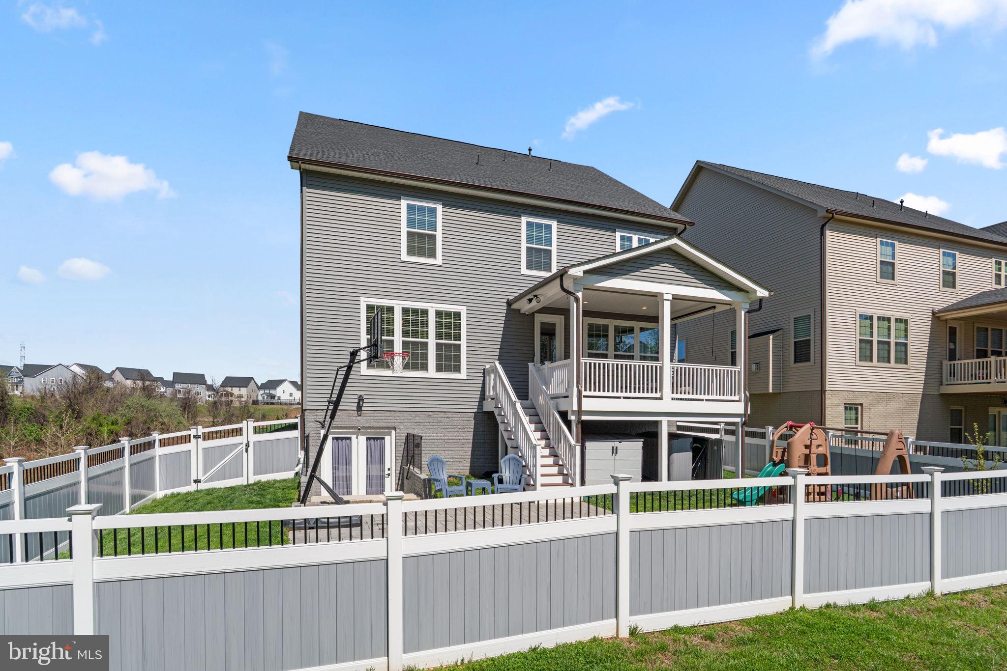 WELLINGTON - Residential