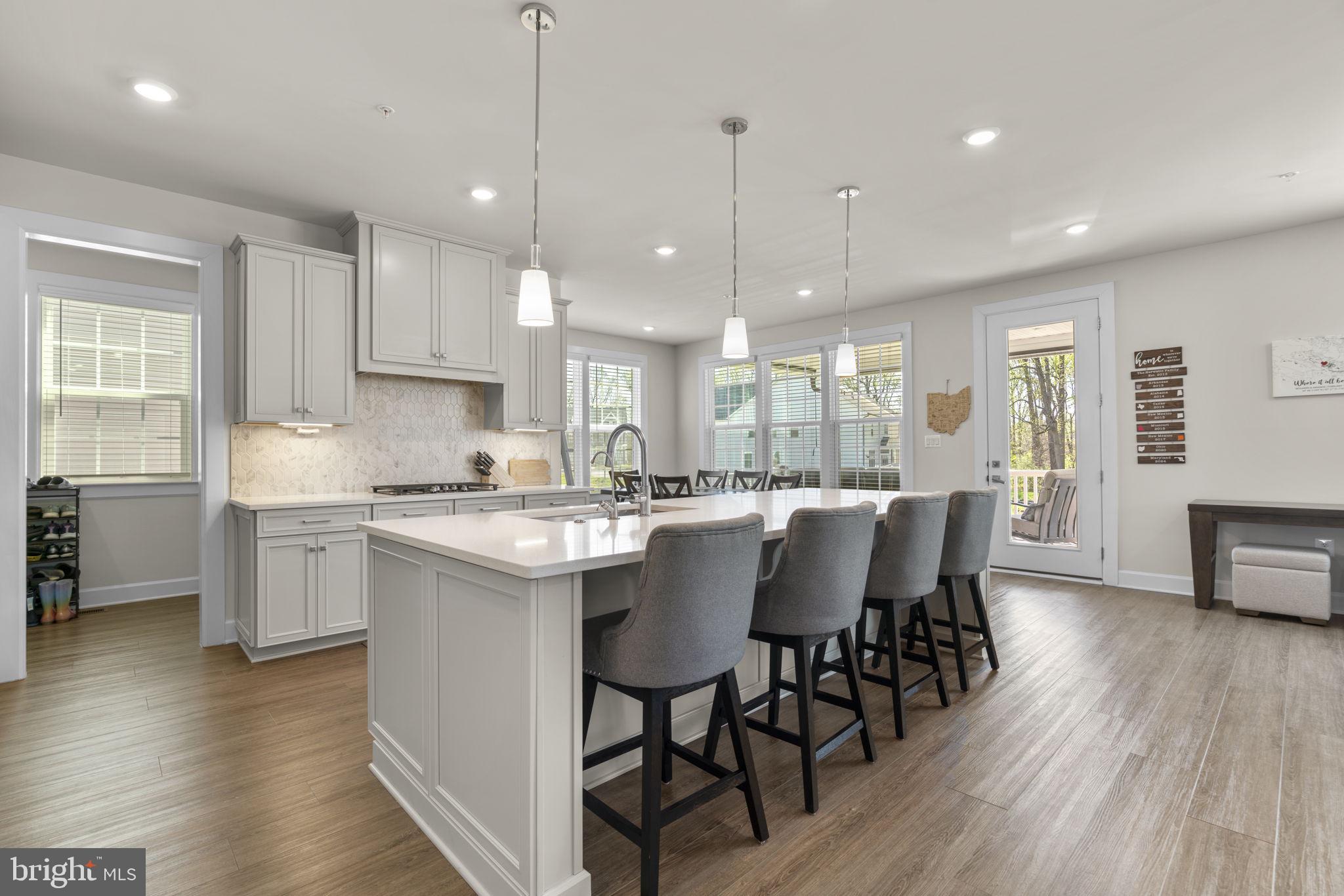 WELLINGTON - Residential