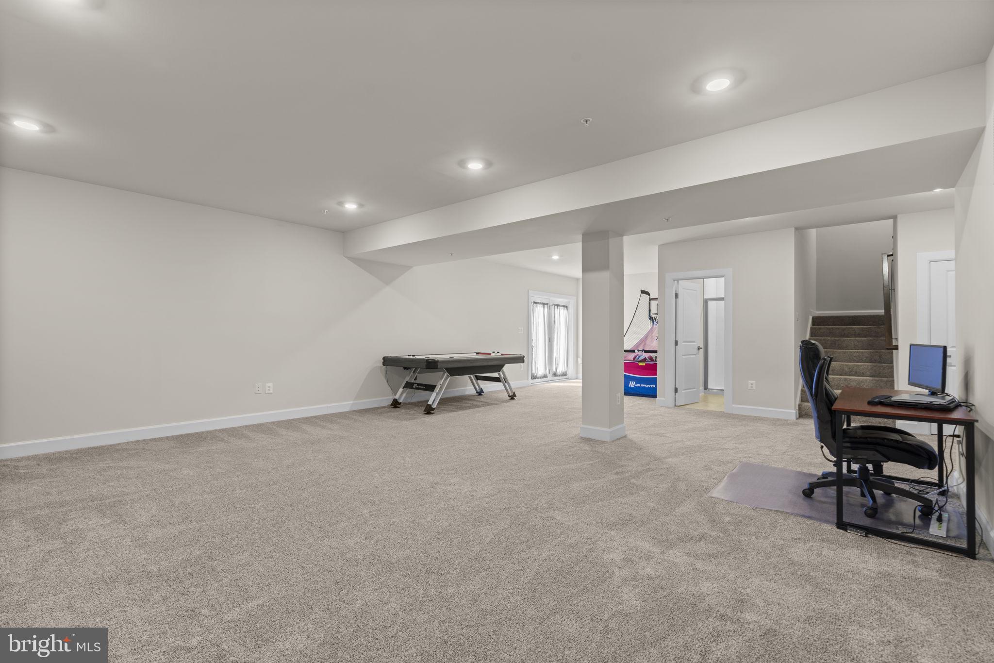 WELLINGTON - Residential