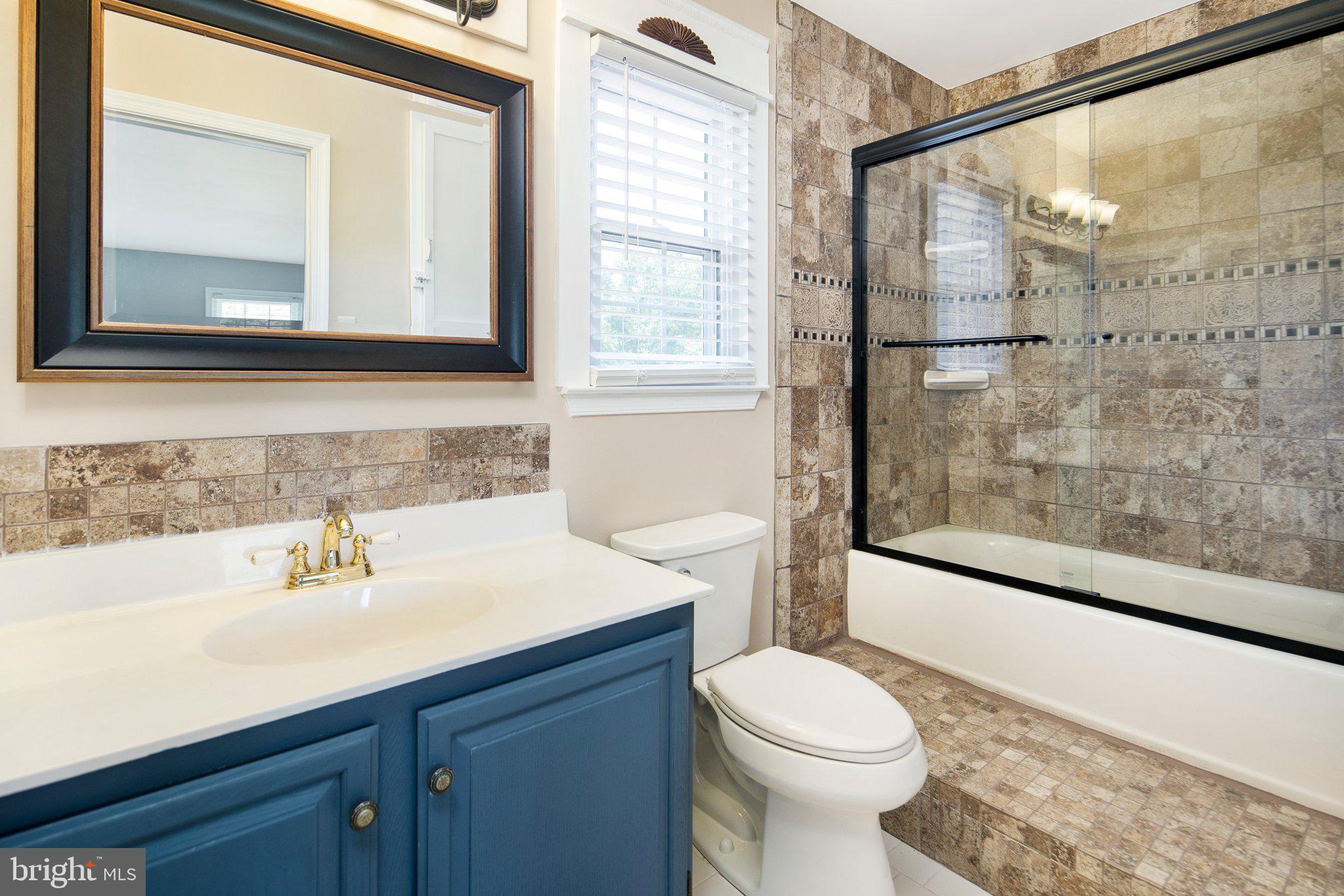 BRAMPTON HILLS - Residential