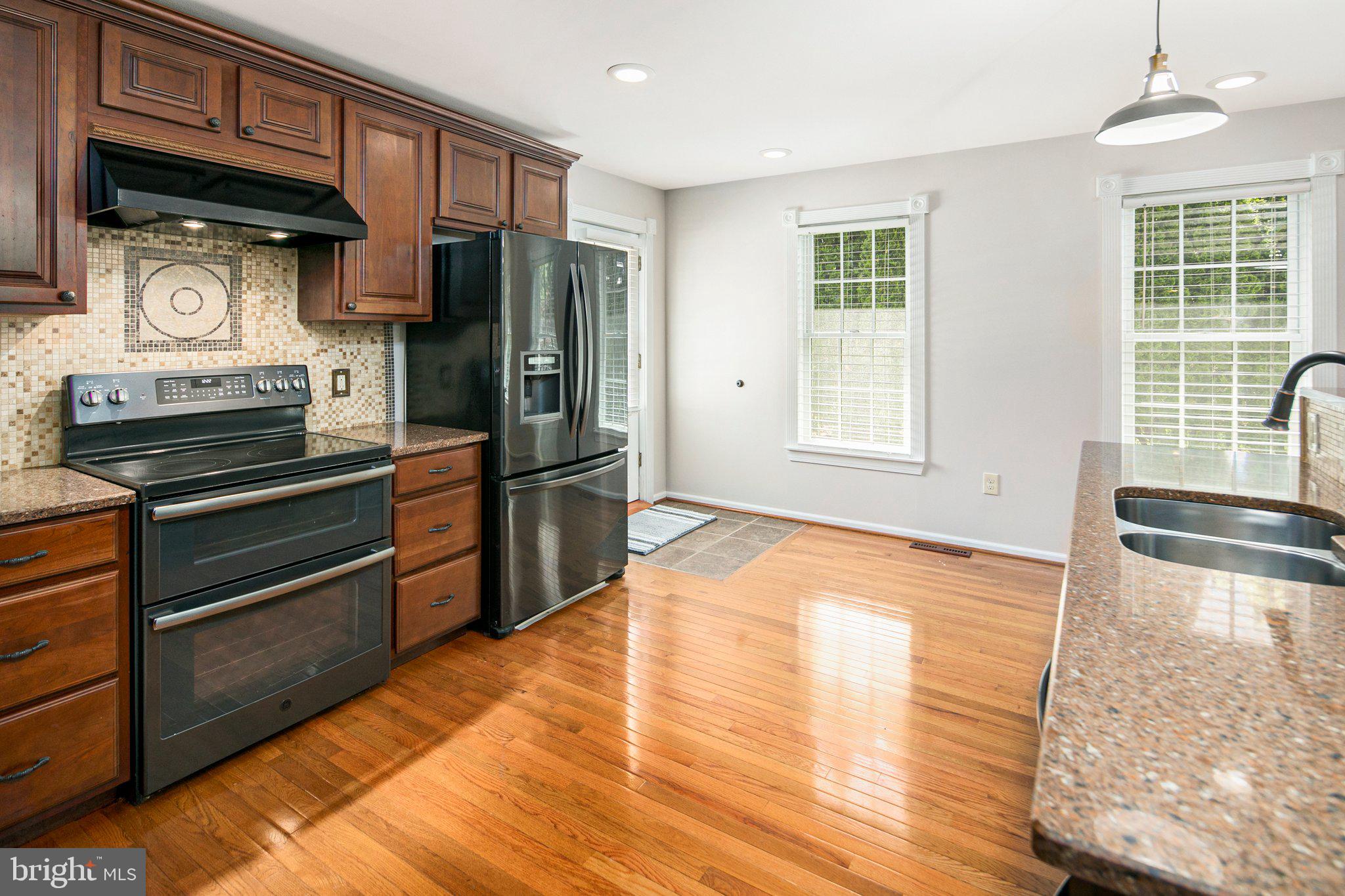 BRAMPTON HILLS - Residential