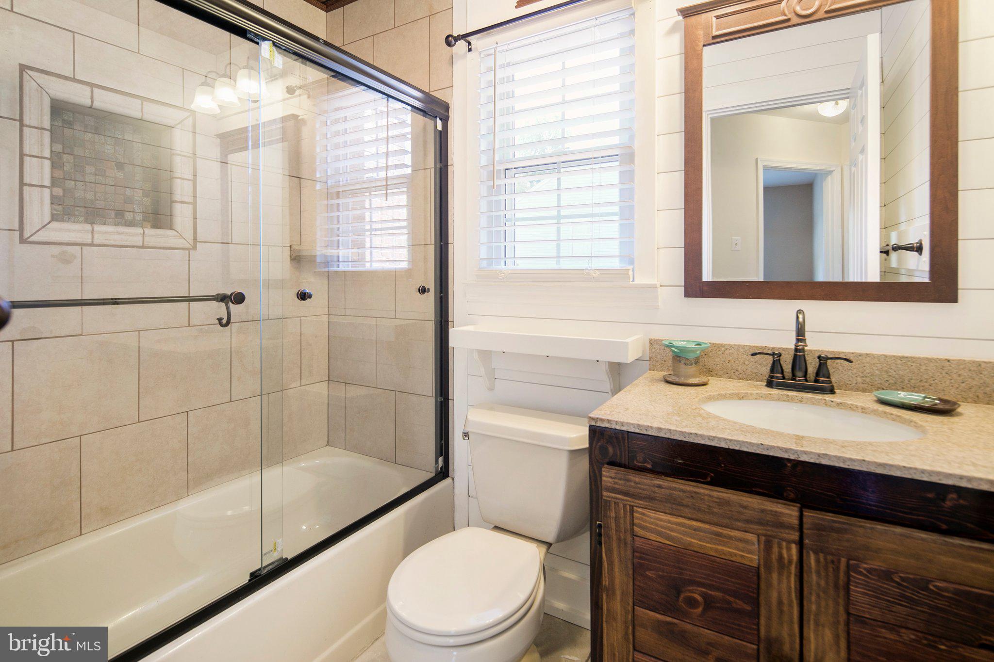 BRAMPTON HILLS - Residential