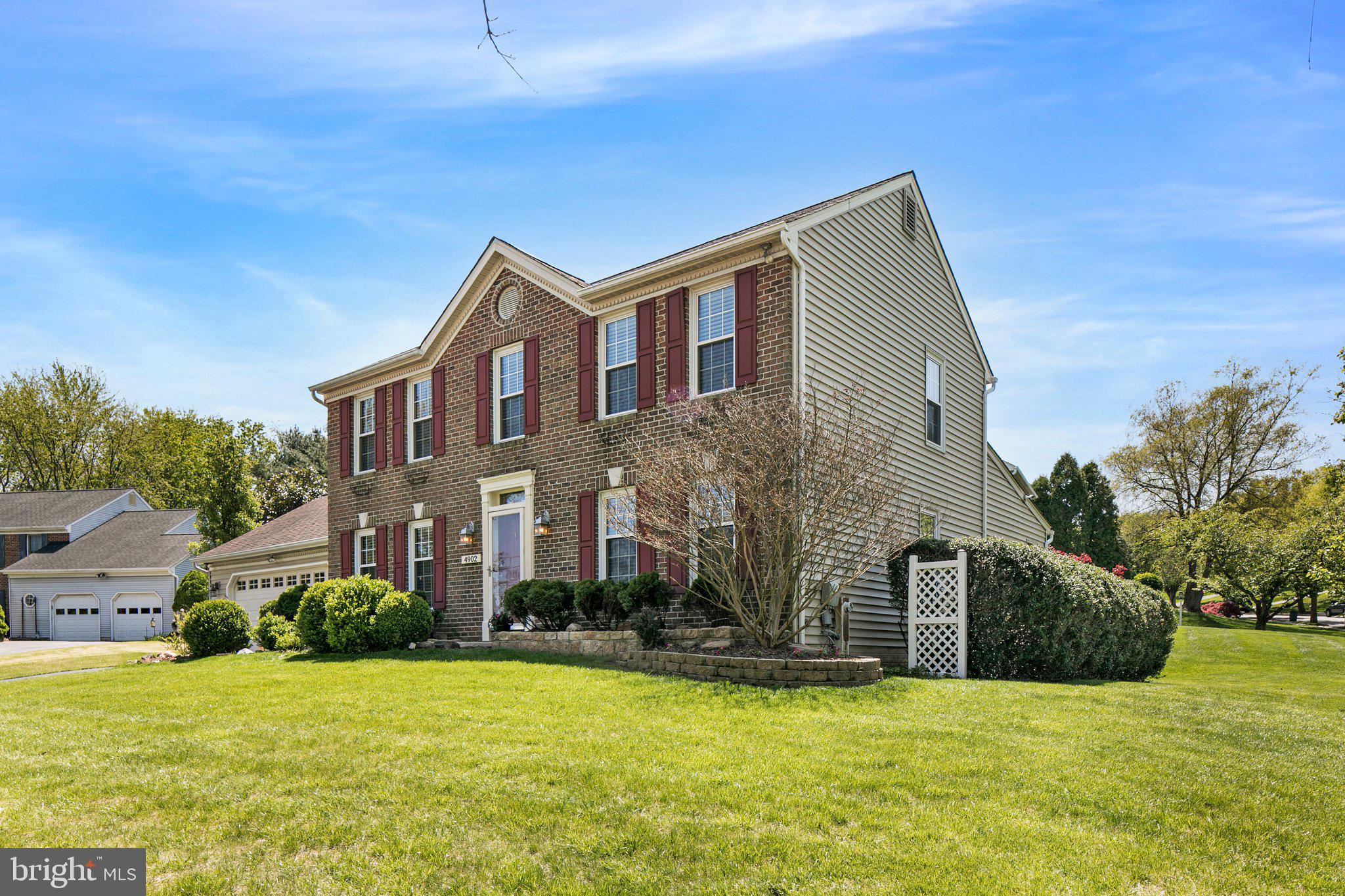 BRAMPTON HILLS - Residential