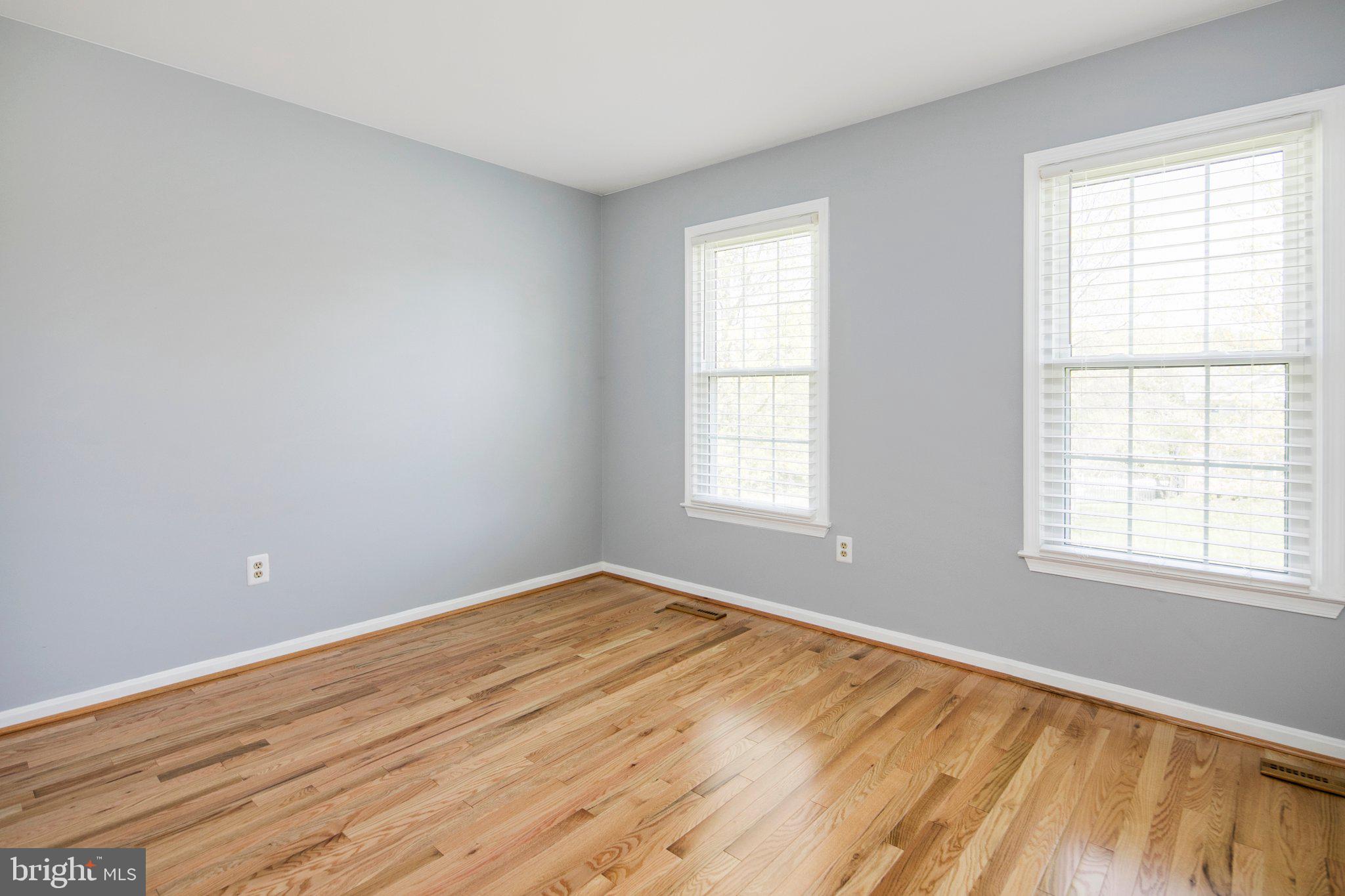 BRAMPTON HILLS - Residential