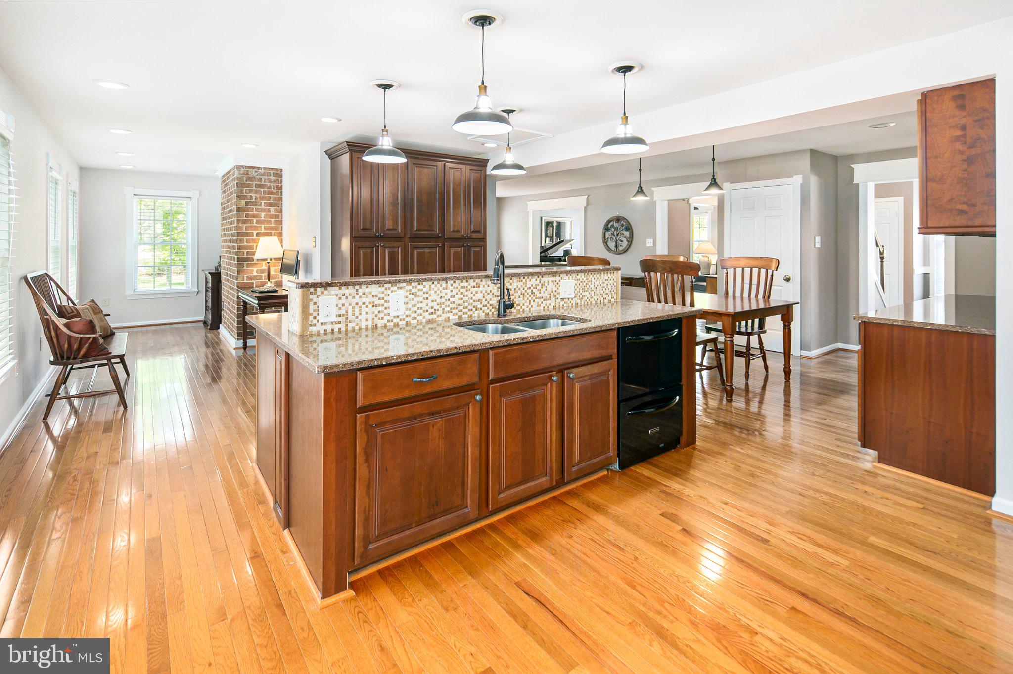 BRAMPTON HILLS - Residential