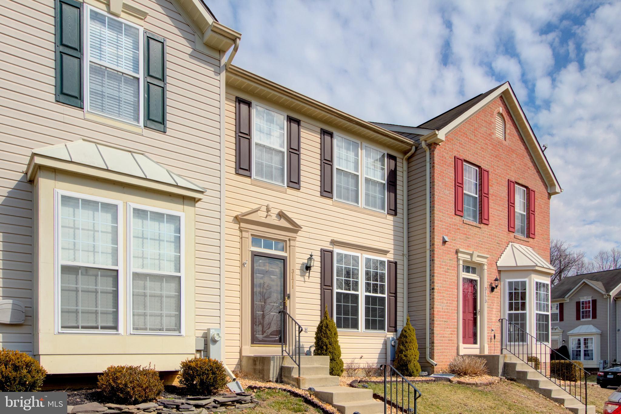 CONSTANT FRIENDSHIP - Residential