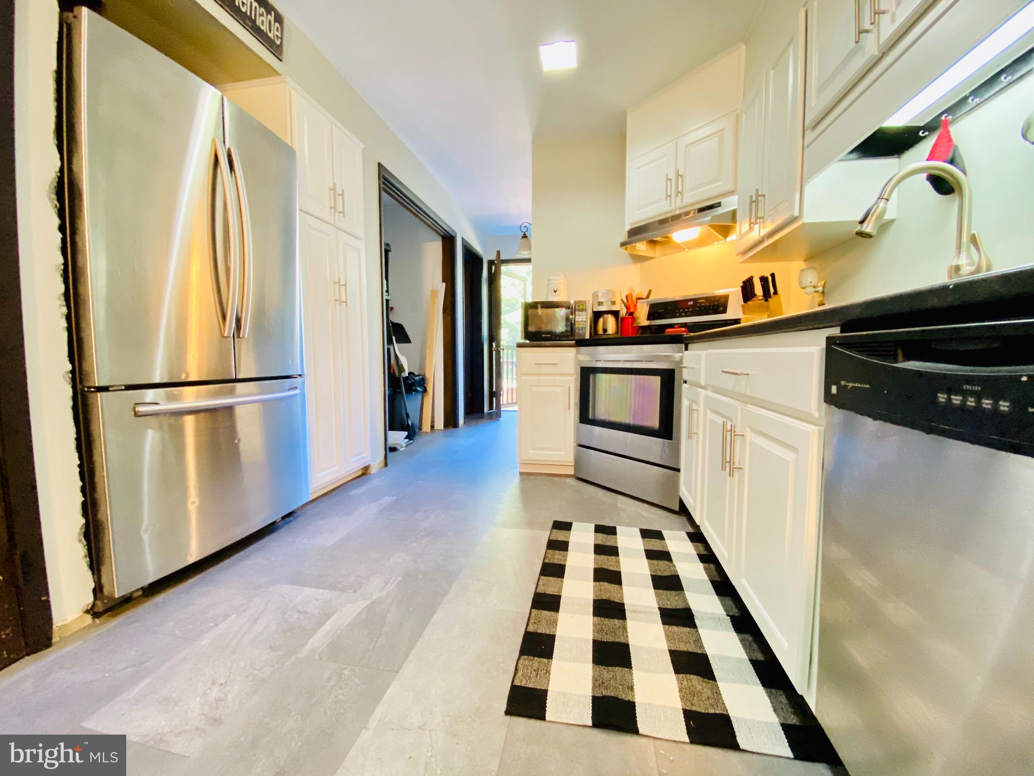 TANGLEWOOD ACRES - Residential