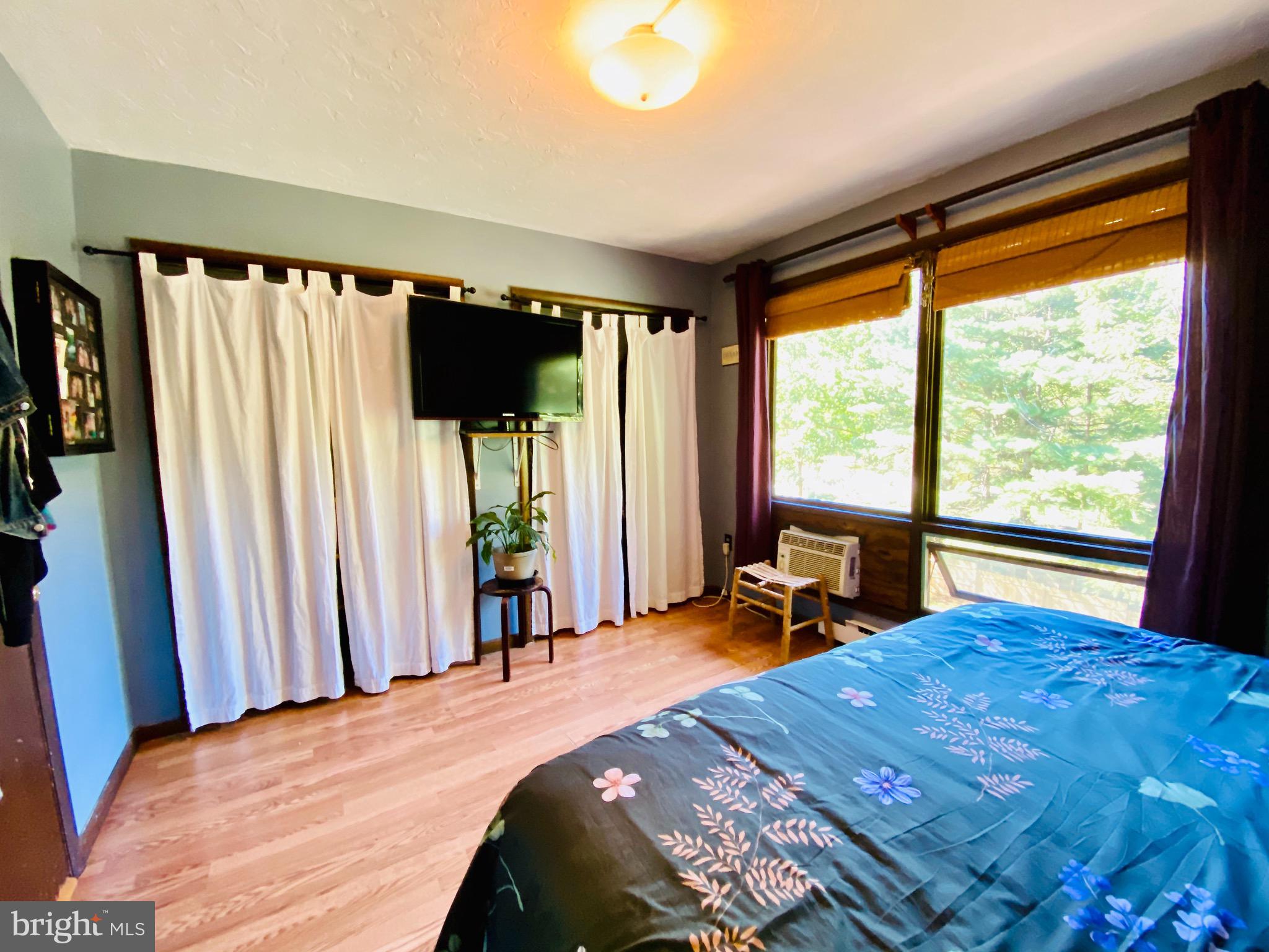 TANGLEWOOD ACRES - Residential