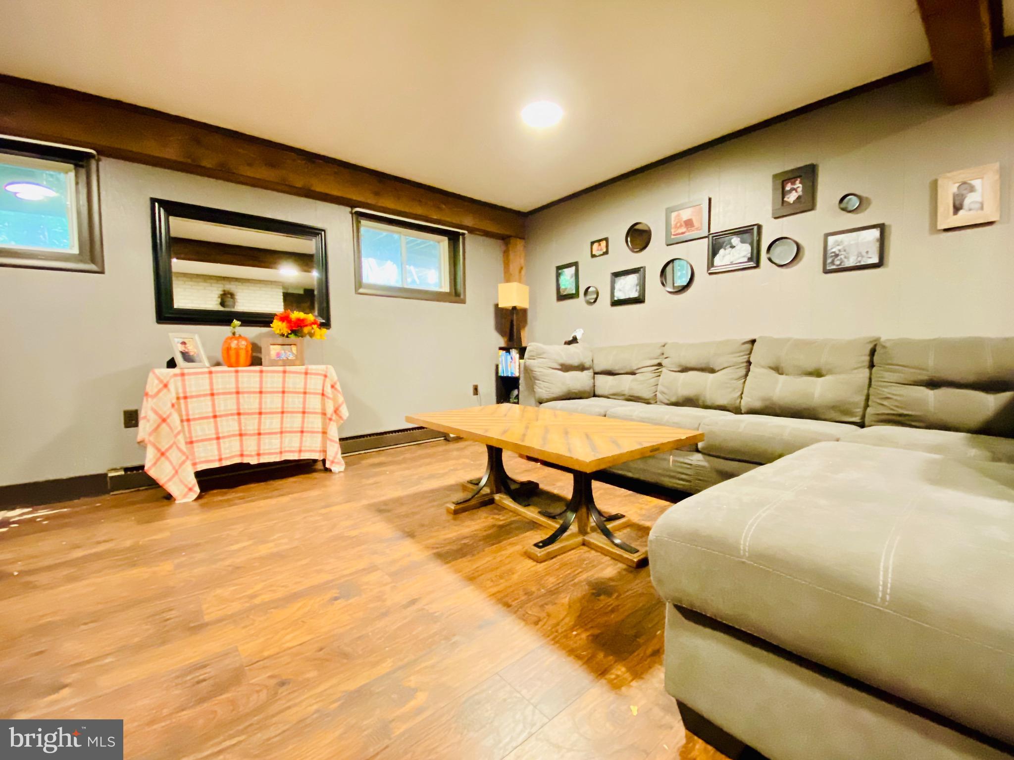 TANGLEWOOD ACRES - Residential